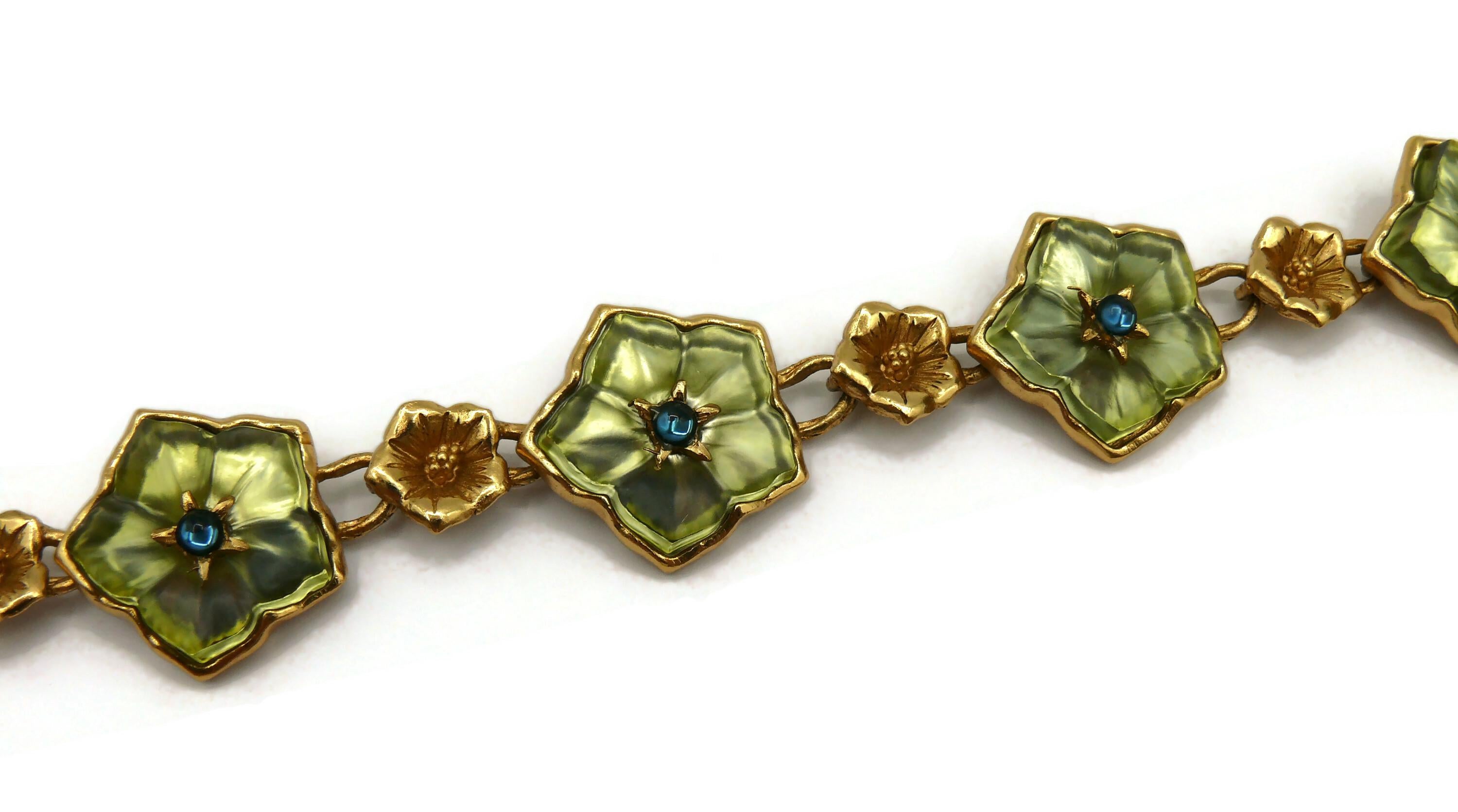 KENZO - Collier fleur en résine vintage ton or 2