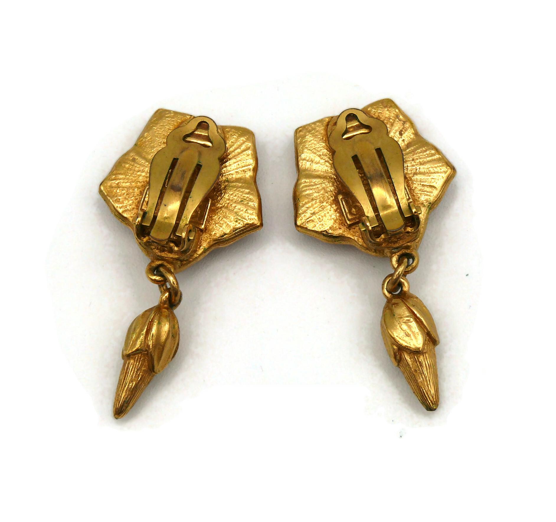 KENZO Vintage Resin Flower Dangling Earrings For Sale 1