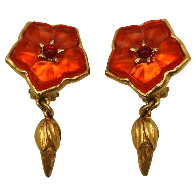 KENZO - Boucles d'oreilles pendantes Fleur Vintage en Résine En vente sur  1stDibs | boucle d'oreille fleur vintage