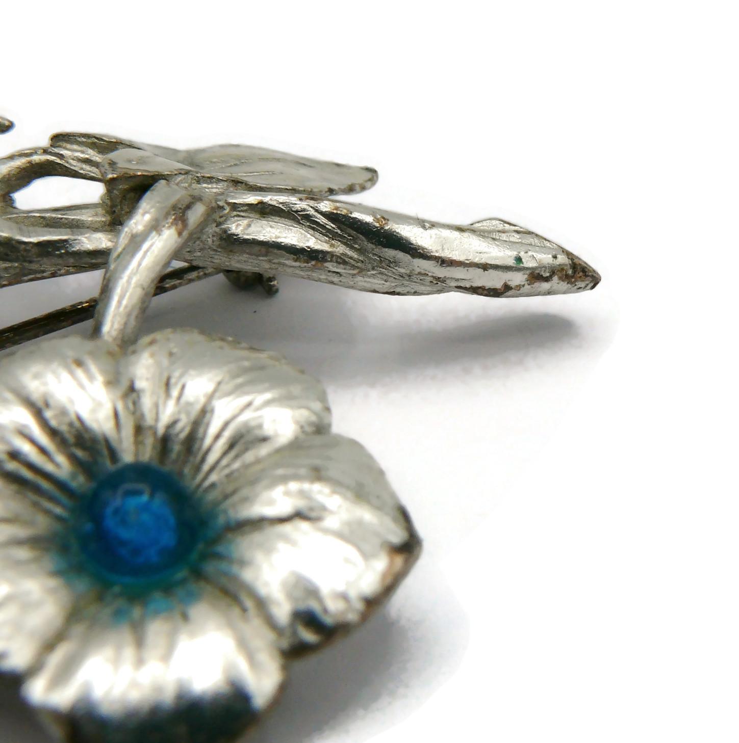 KENZO Vintage Silberfarbene Blumenbrosche im Angebot 8