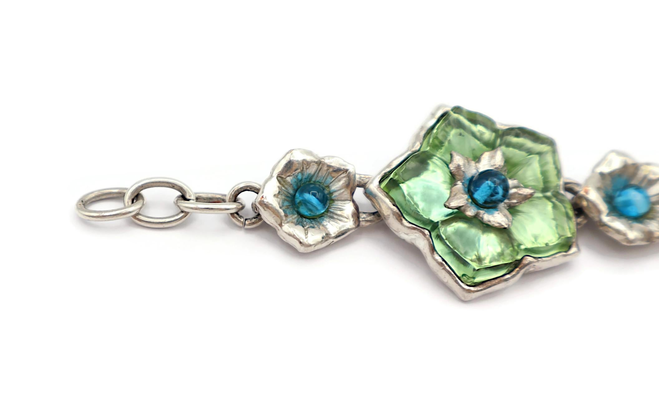 Women's KENZO Vintage Silver Tone Resin Flower Bracelet For Sale
