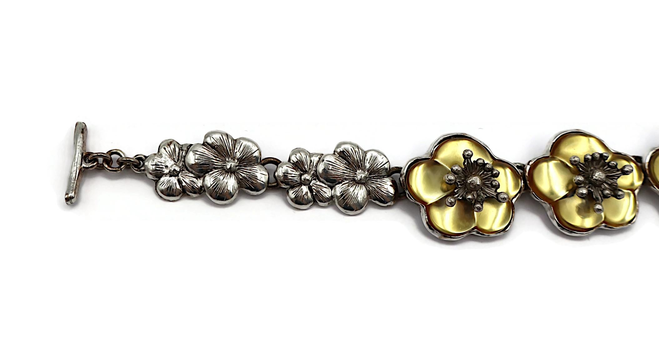 Donna Kenzo - Collana vintage con fiori in resina in tonalità argento in vendita
