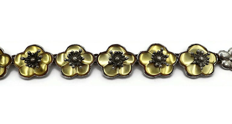 KENZO Vintage Silver Tone Resin Flower Necklace For Sale at 1stDibs