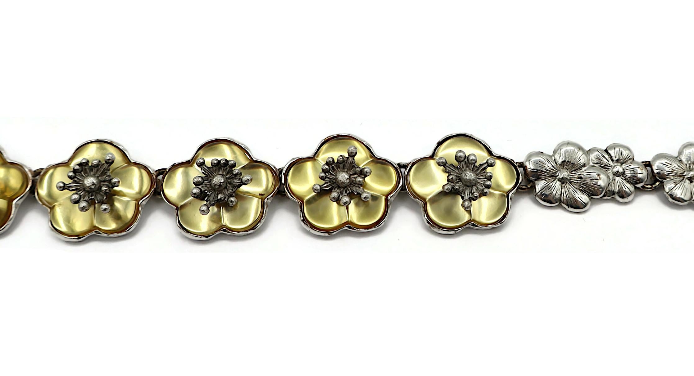 Kenzo - Collana vintage con fiori in resina in tonalità argento in vendita 4