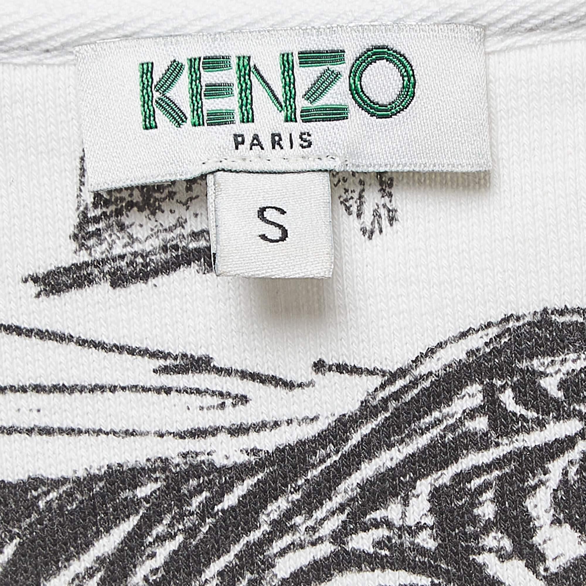 Kenzo White Jungle Embroidered Cotton Knit Crew Neck Sweatshirt S.S. White Jungle Embroidered Cotton Knit Sweatshirt S.S. White Jungle Embroidered Cotton Knit Neck Sweatshirt S.S. White Jungle Embroidered Cotton Knit Sweatshirt S.S. White Jungle Embroidered Cotton Knit Neck Sweatshirt S.S. White Jungle Embroidered Cotton Knit Sweatshirt S.S. White Jungle Embroidered Cotton Knit Neck Sweatshirt S.S. White Jungle Embroidered Cotton Knit Neck Sweatshirt S.S. In condizioni buone in vendita a Dubai, Al Qouz 2