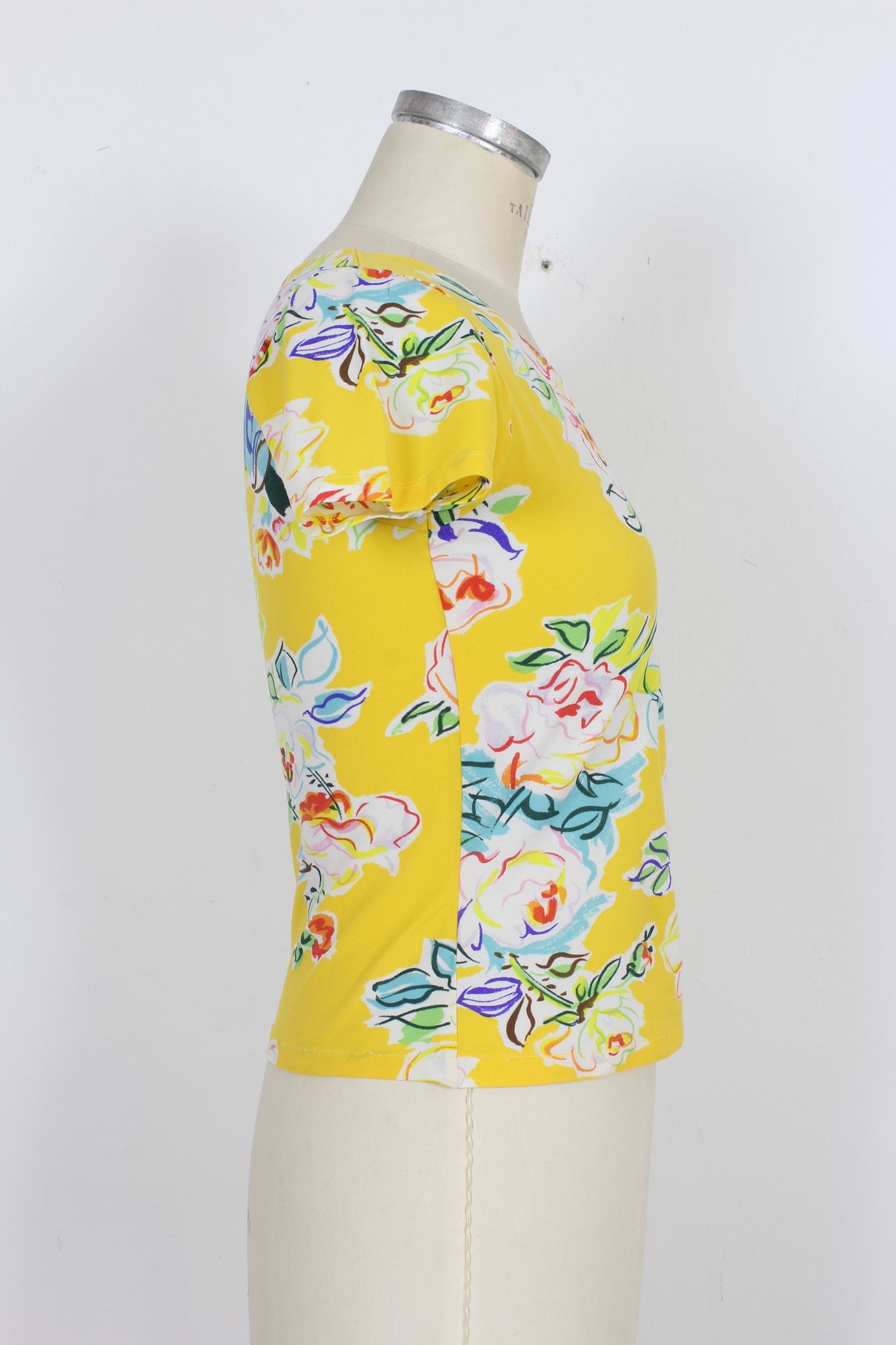 Women's Kenzo Yellow Floral Casual T Shirt 2000s For Sale