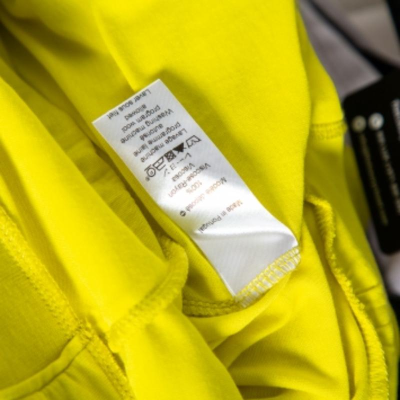 Giallo Kenzo - Maglietta a collo alto in maglia gialla - S
