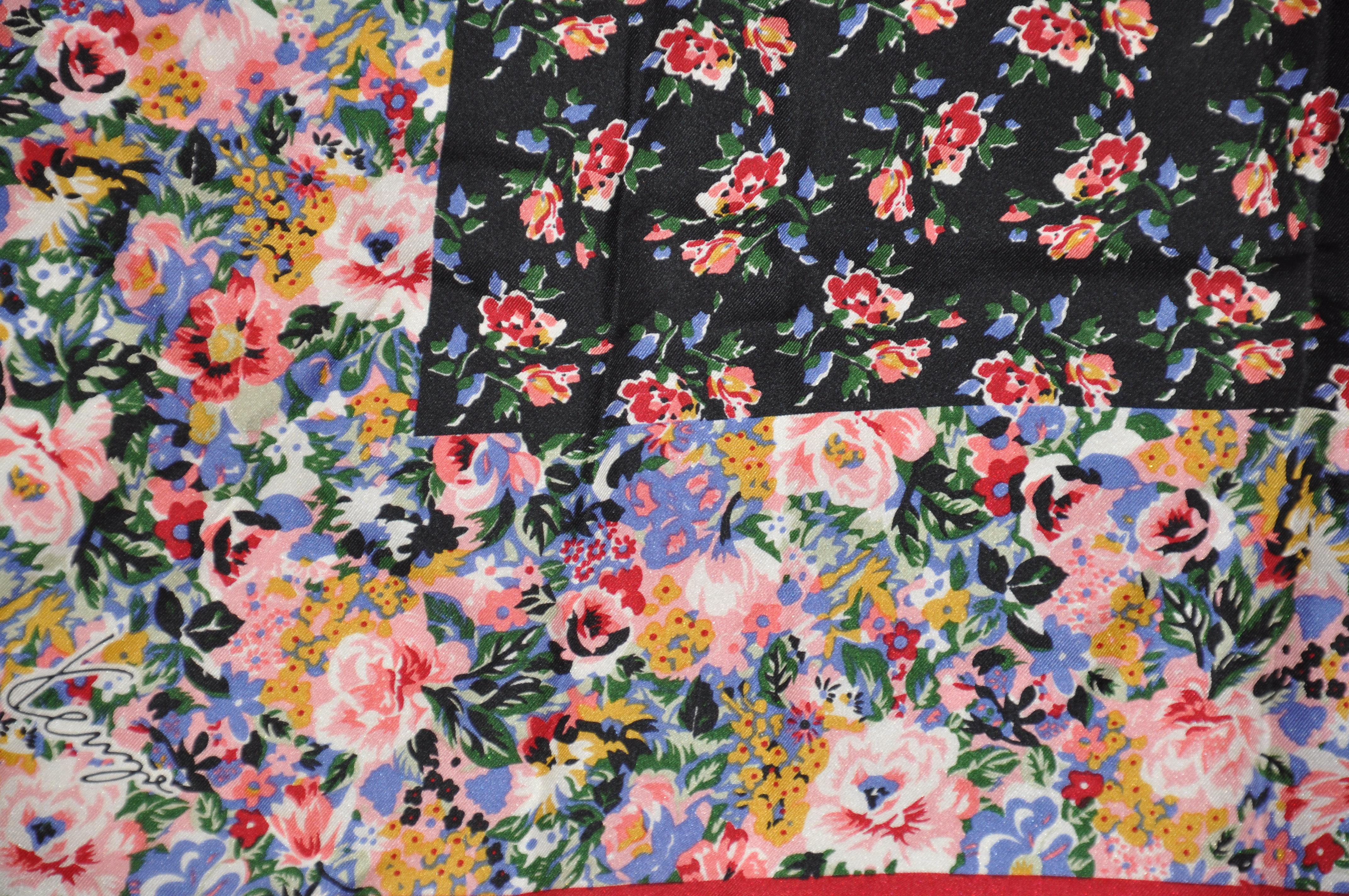 Marron Kenzo's - Écharpe en soie « Flora Blooms » avec multicolores de « fleurs » bordeaux en vente