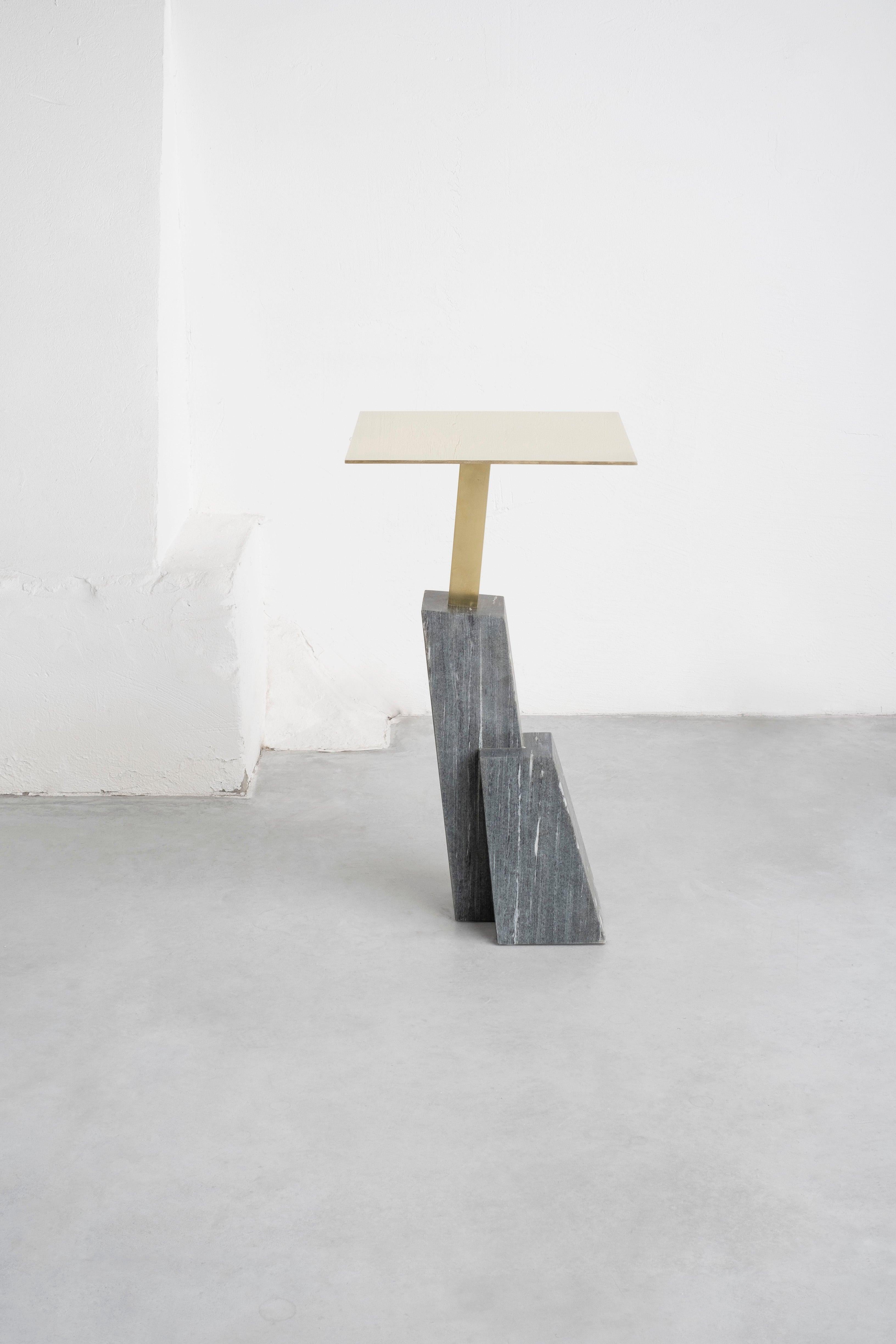 KEP T-table
Marble and brass
Measures: H 68, L 36, W 36 cm
Edition: 8P + 2AP

The Collection ‘Further From Function’ includes seven subtle variations
of a small table ‘IF’ and a limited edition of a sculptural side table ‘KEPT’.
Produced in