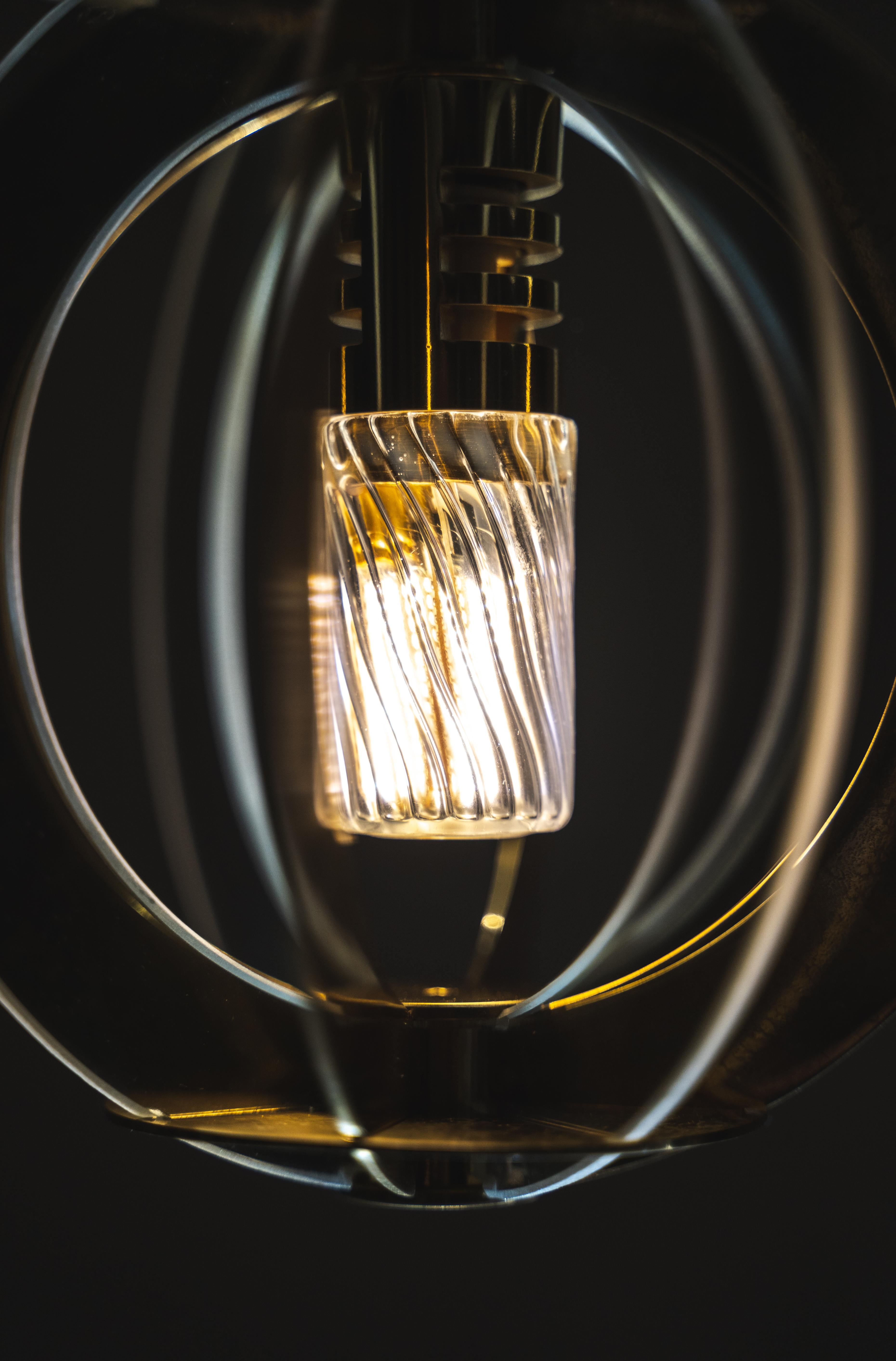 Kepler K15C2, lampada da soffitto in ottone e vetro soffiato di Angela Ardisson In condizioni Nuovo in vendita a Milano, IT