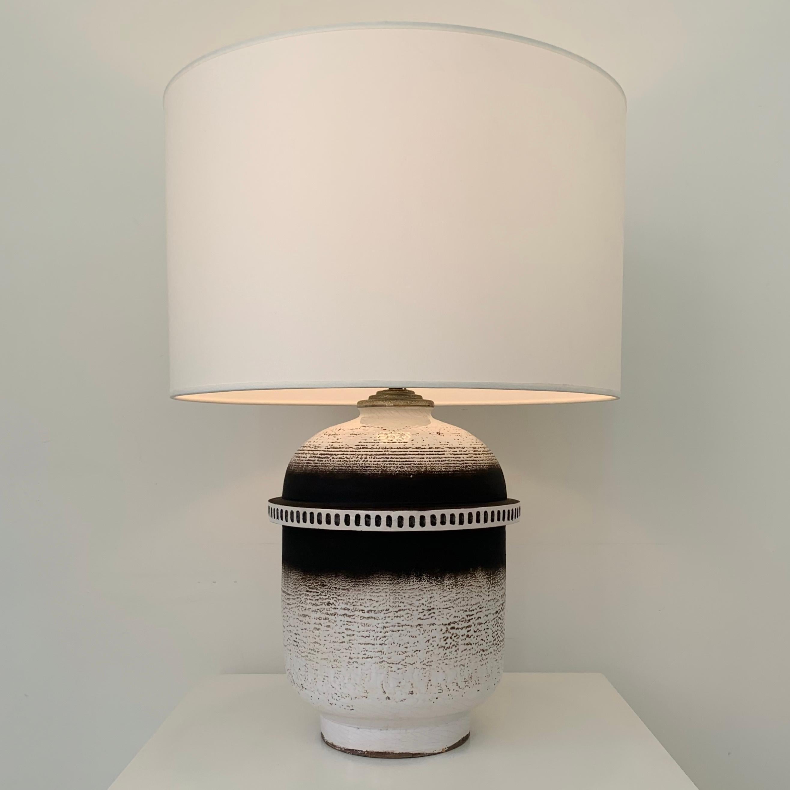 Enameled Keramos Signed Art Deco Table Lamp, circa 1930, France. For Sale