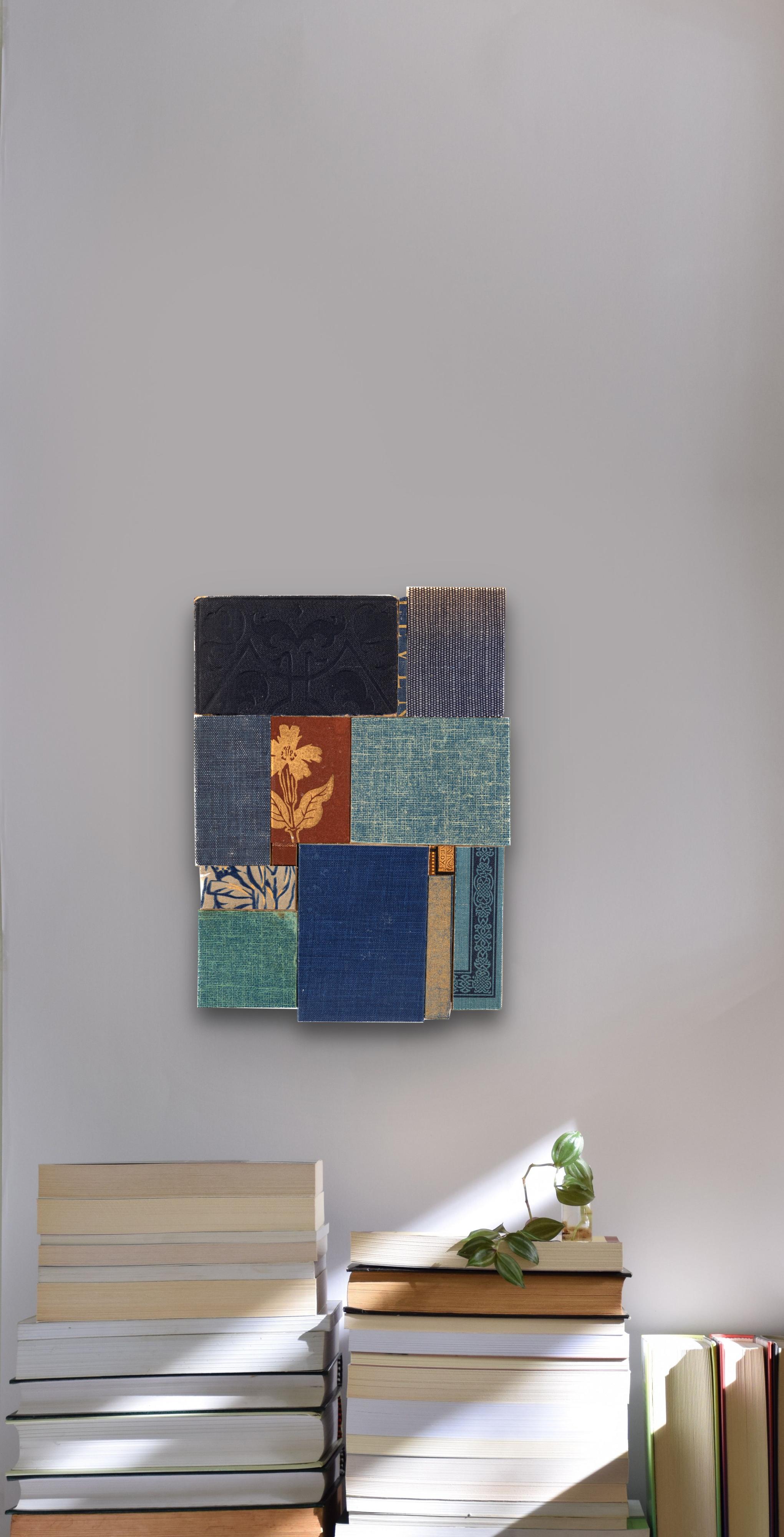 « In Parting », un collage abstrait de couvertures de livres en bois sur panneau, par Kerith Lisi en vente 2