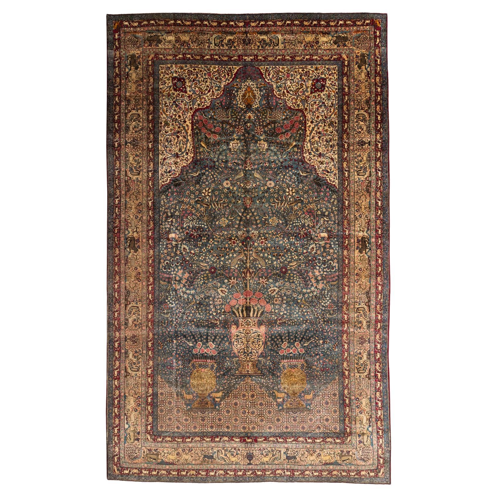 Tappeto Kerman di grandi dimensioni con campo verde acqua, disegno di giardini floreali e motivi di animali in vendita