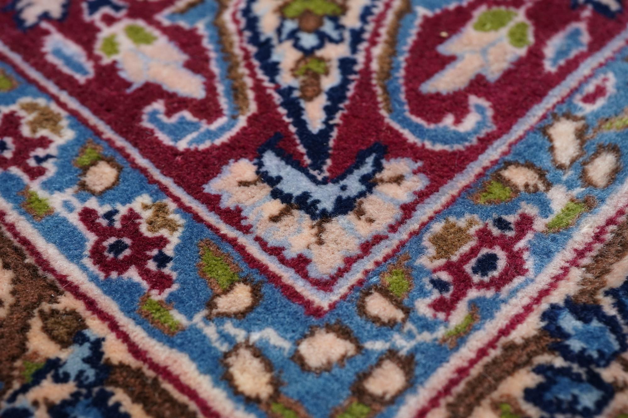 Vintage Kerman Rug 9'10'' x 13'7'' For Sale 3