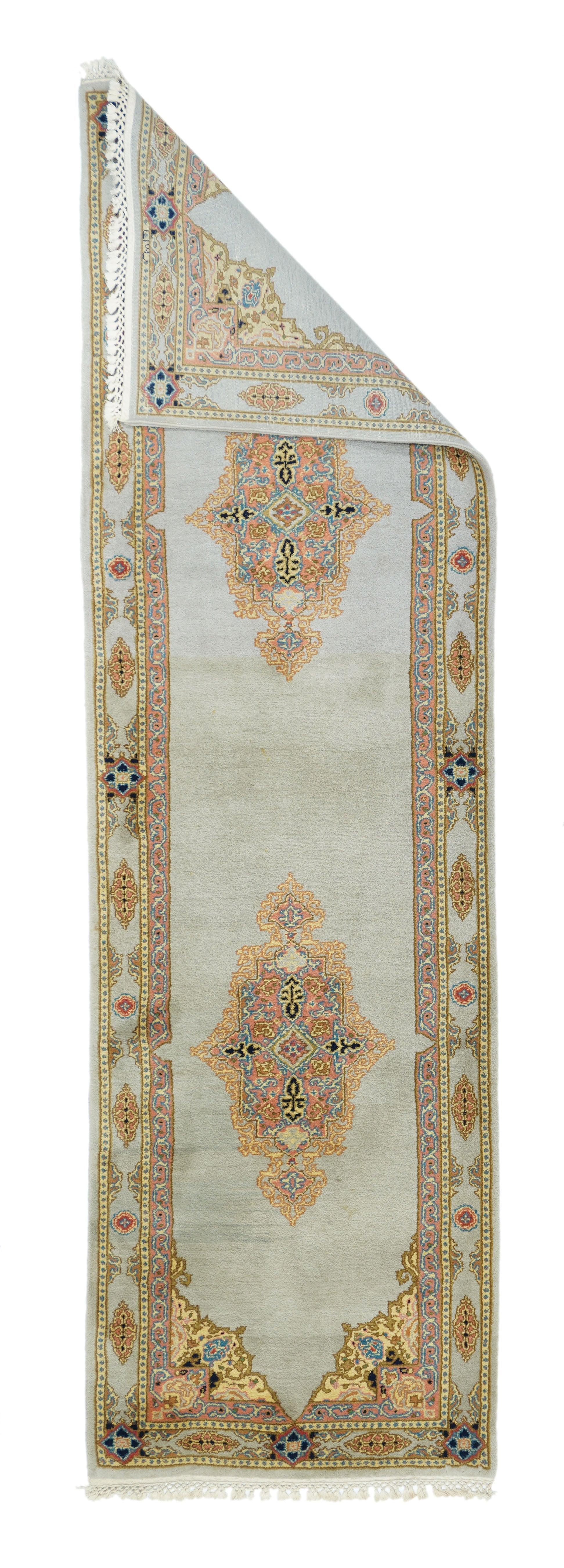 Kerman Läufer 2'6'' x 8'10''.