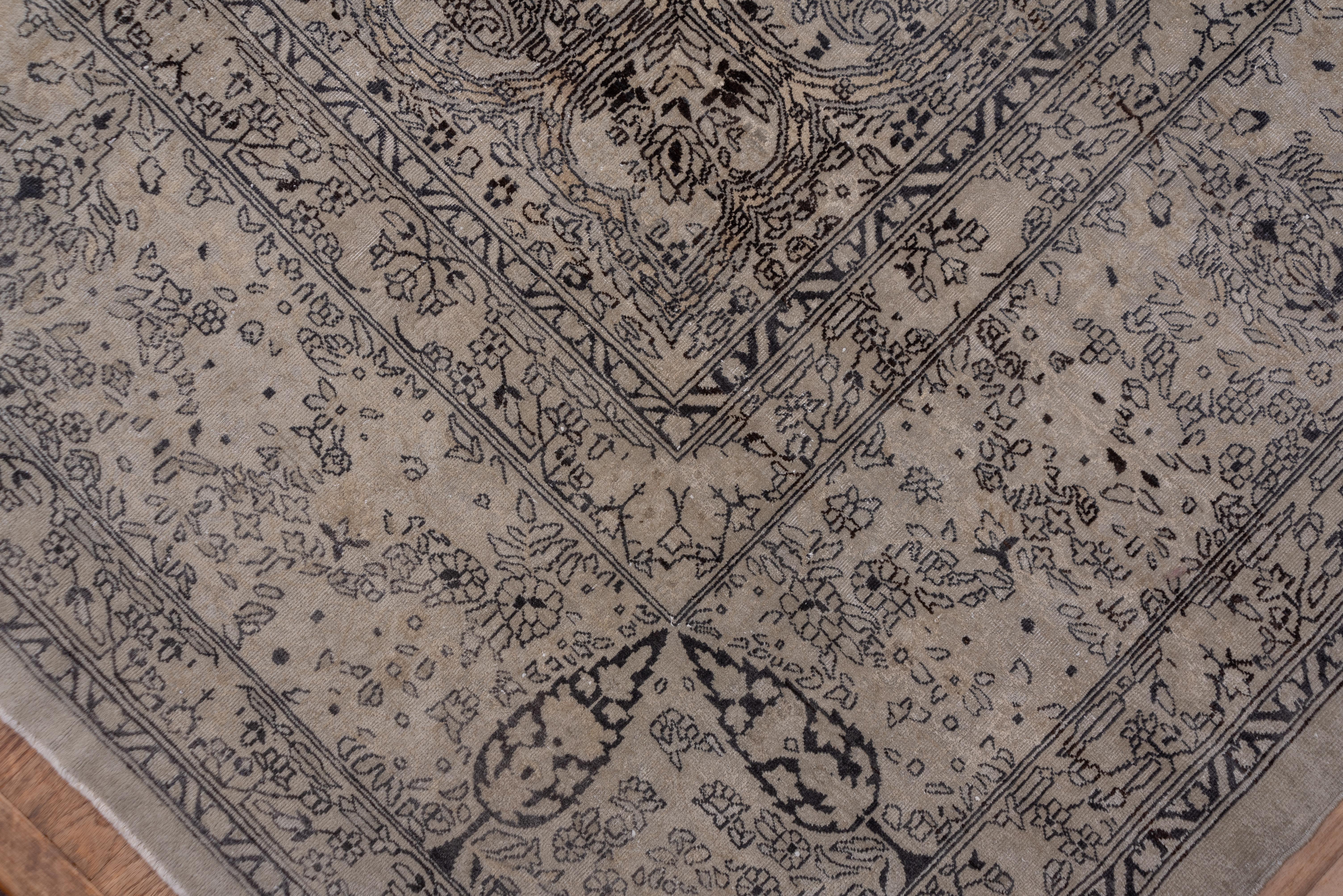 Kerman Themed Antique Sivas Carpet For Sale 3