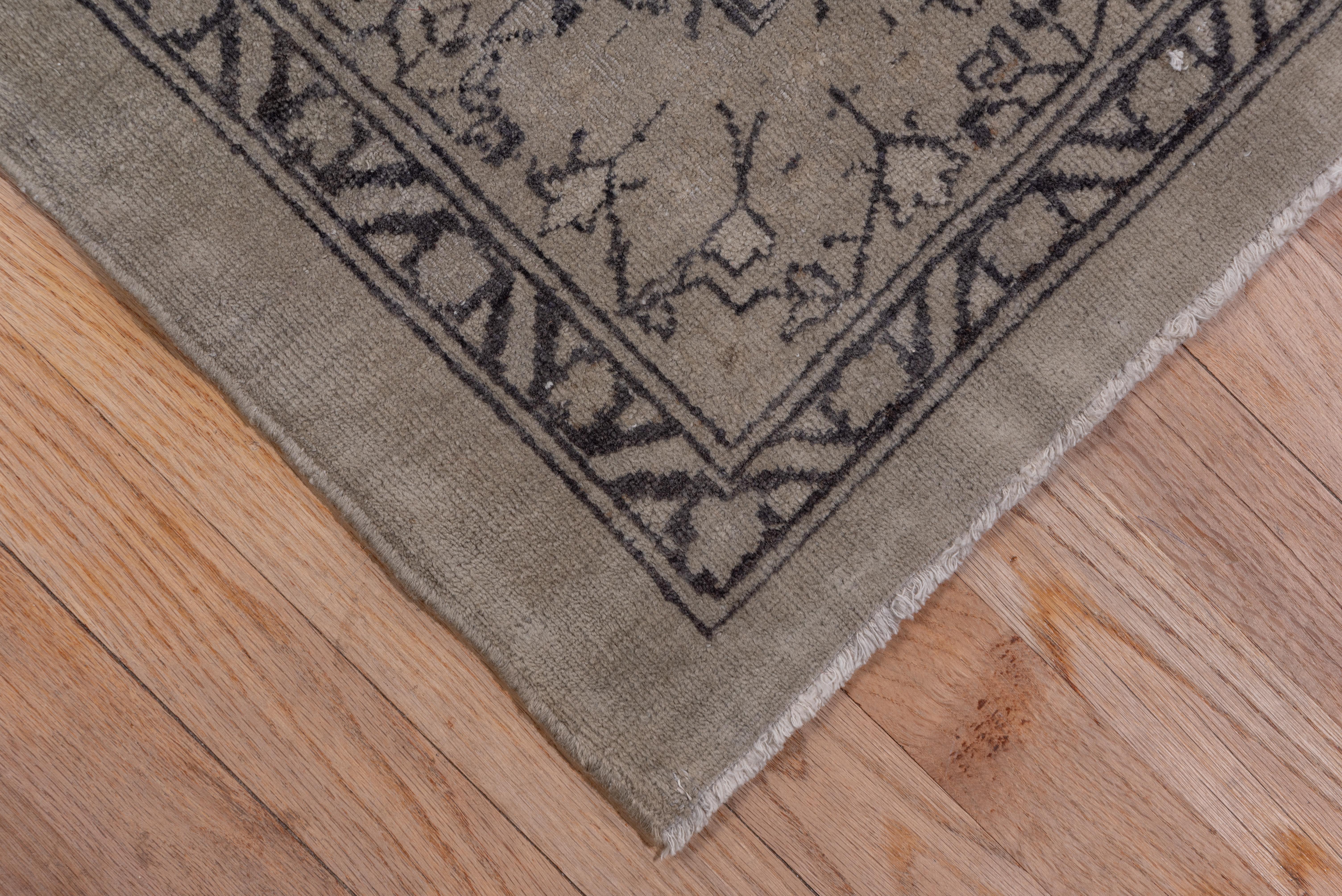 Kerman Themed Antique Sivas Carpet For Sale 1