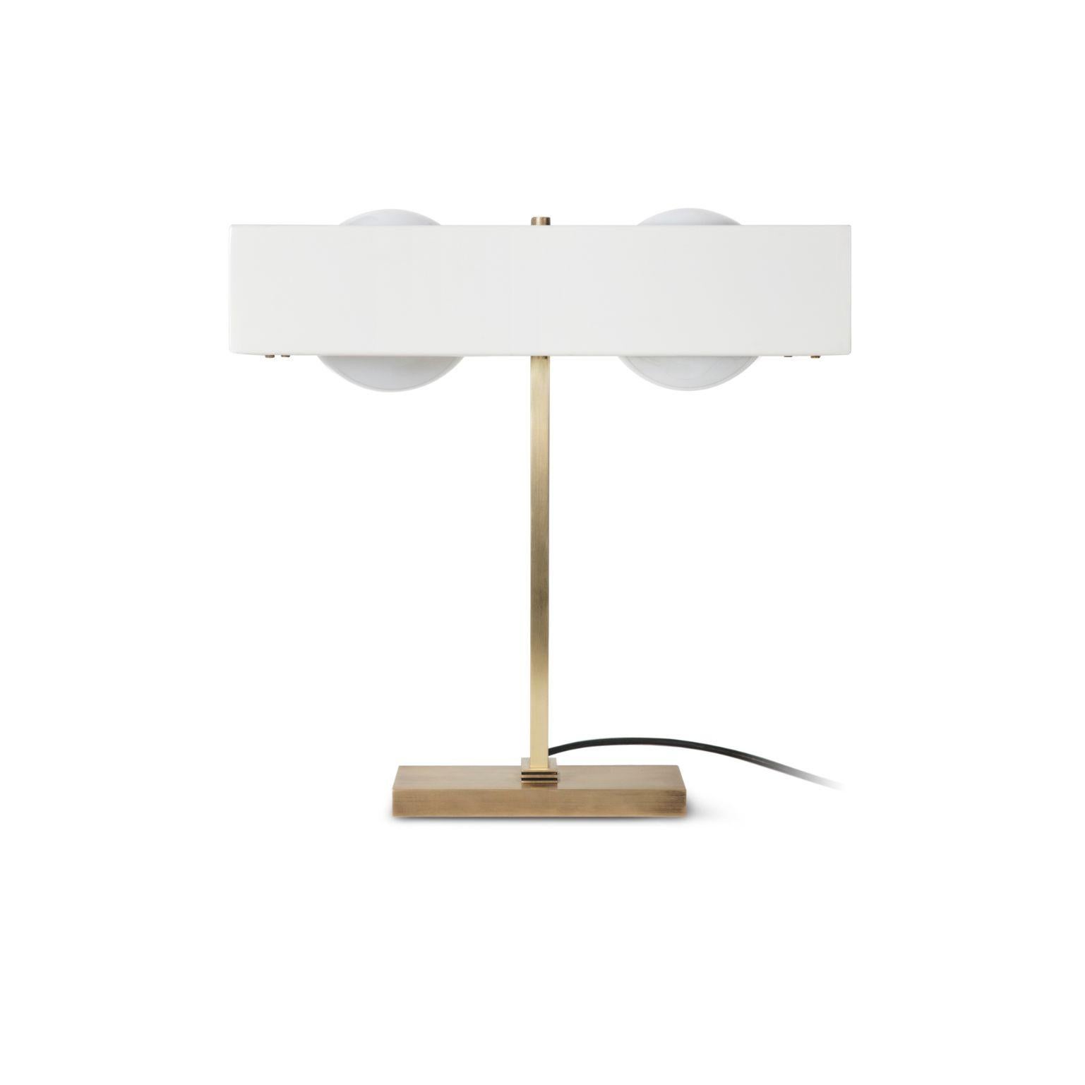 Kernel table light - White by Bert Frank
Dimensions: 41.5 x 40 x 24 cm
Materials: Brass, Steel

Brushed brass lacquered as standard, custom finishes available.

When Adam Yeats and Robbie Llewellyn founded Bert Frank in 2013 it was a meeting of