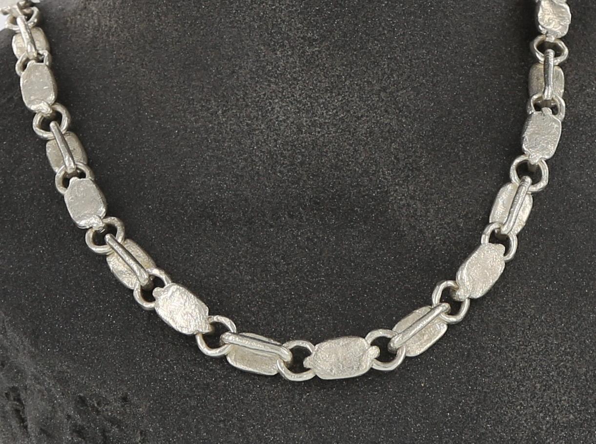 Kerry MacBride Hand Wrought Sterling Silver Chain In New Condition For Sale In HUDSON, NY