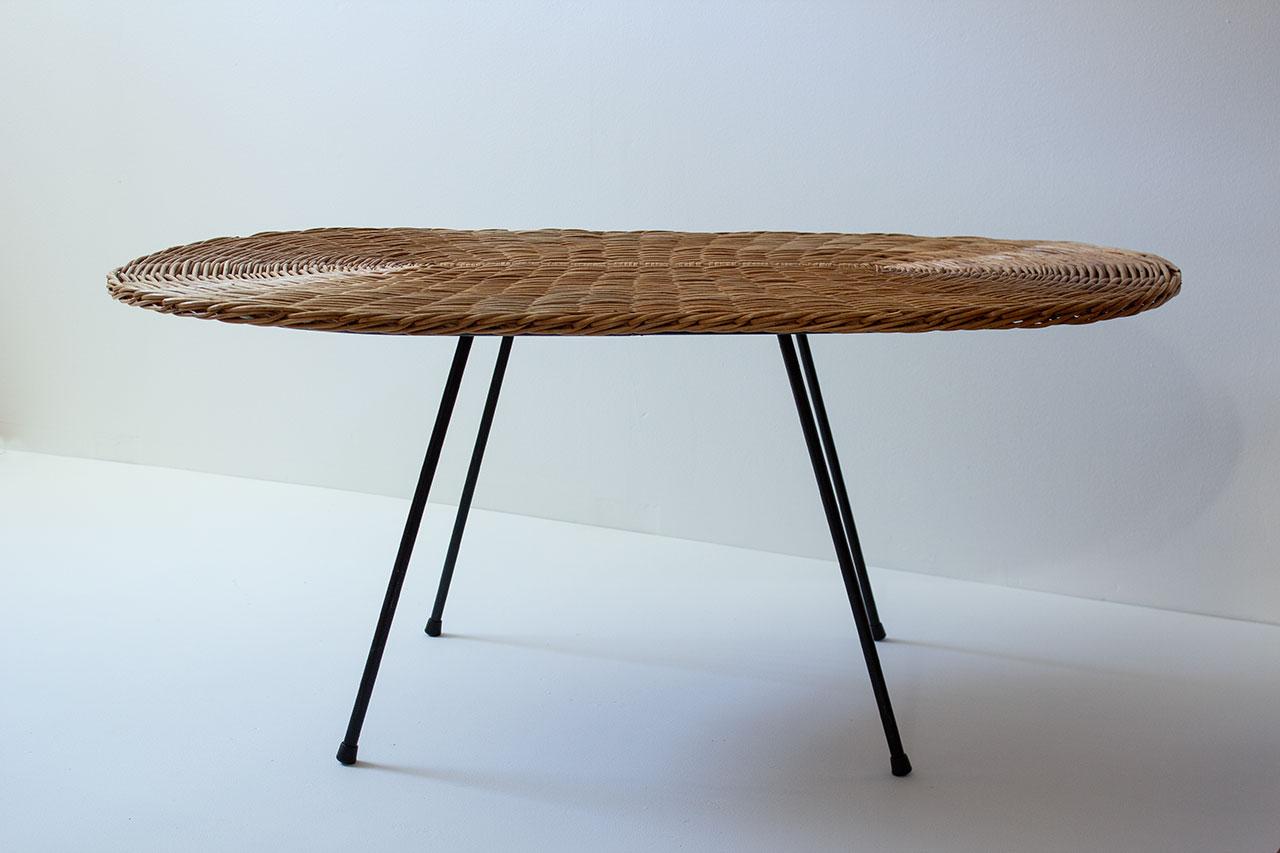 Scandinave moderne Table basse Kerstin Hörlin-Holmquist par Nordiska Kompaniet, Suède, années 1950 en vente