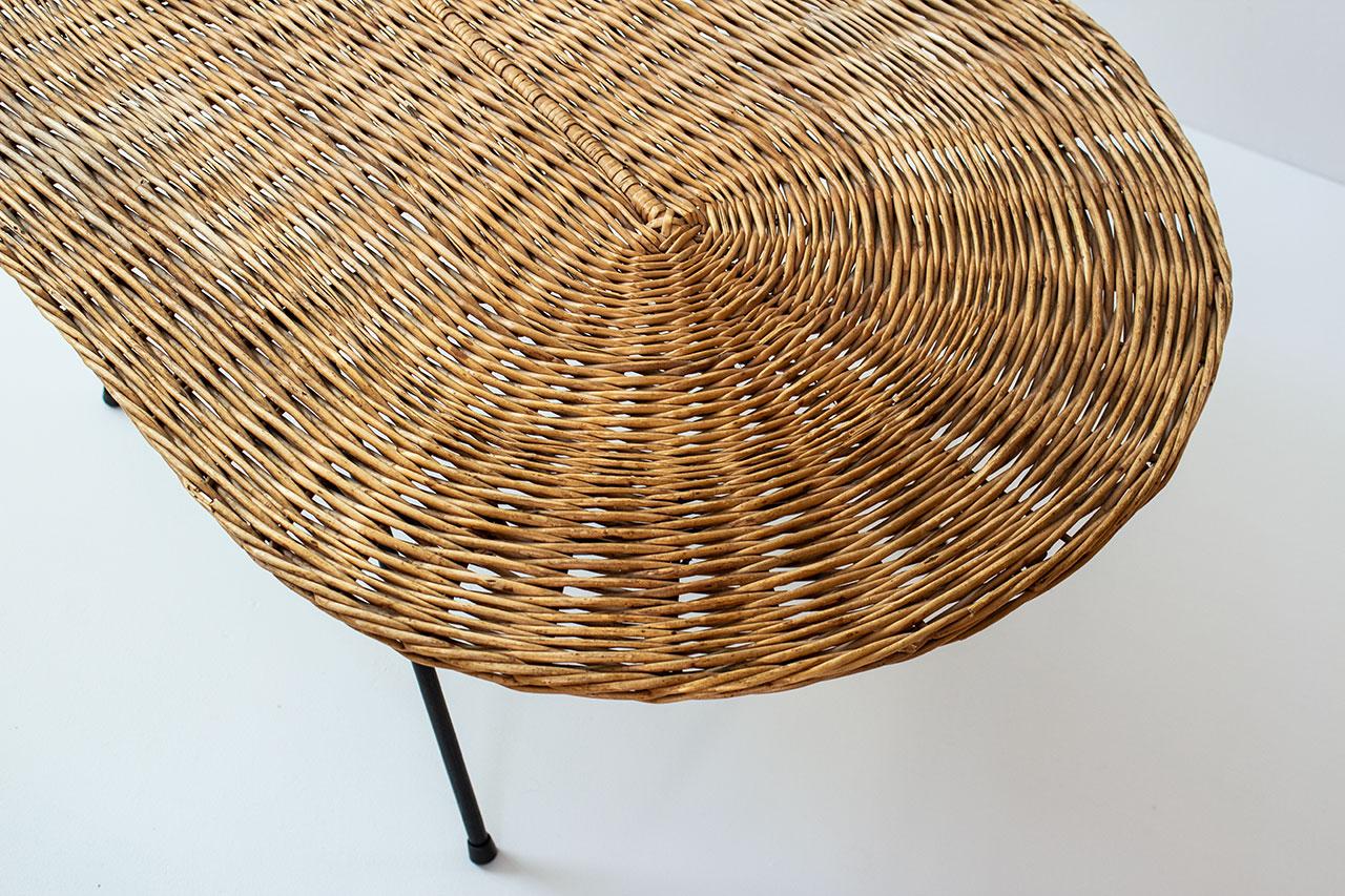 Table basse Kerstin Hörlin-Holmquist par Nordiska Kompaniet, Suède, années 1950 en vente 1
