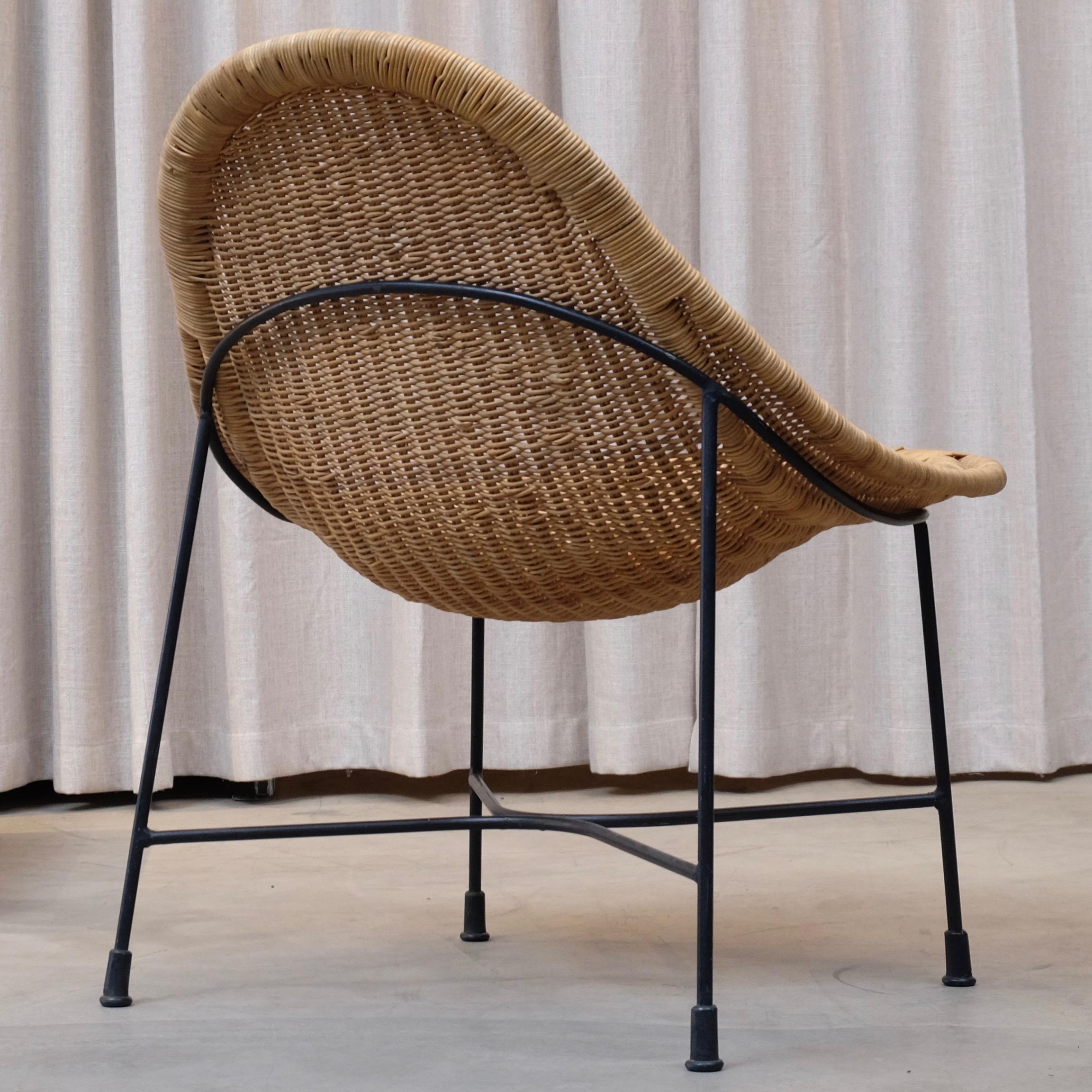 Mid-20th Century Kerstin Hörlin-Holmquist Easy Chair Model 