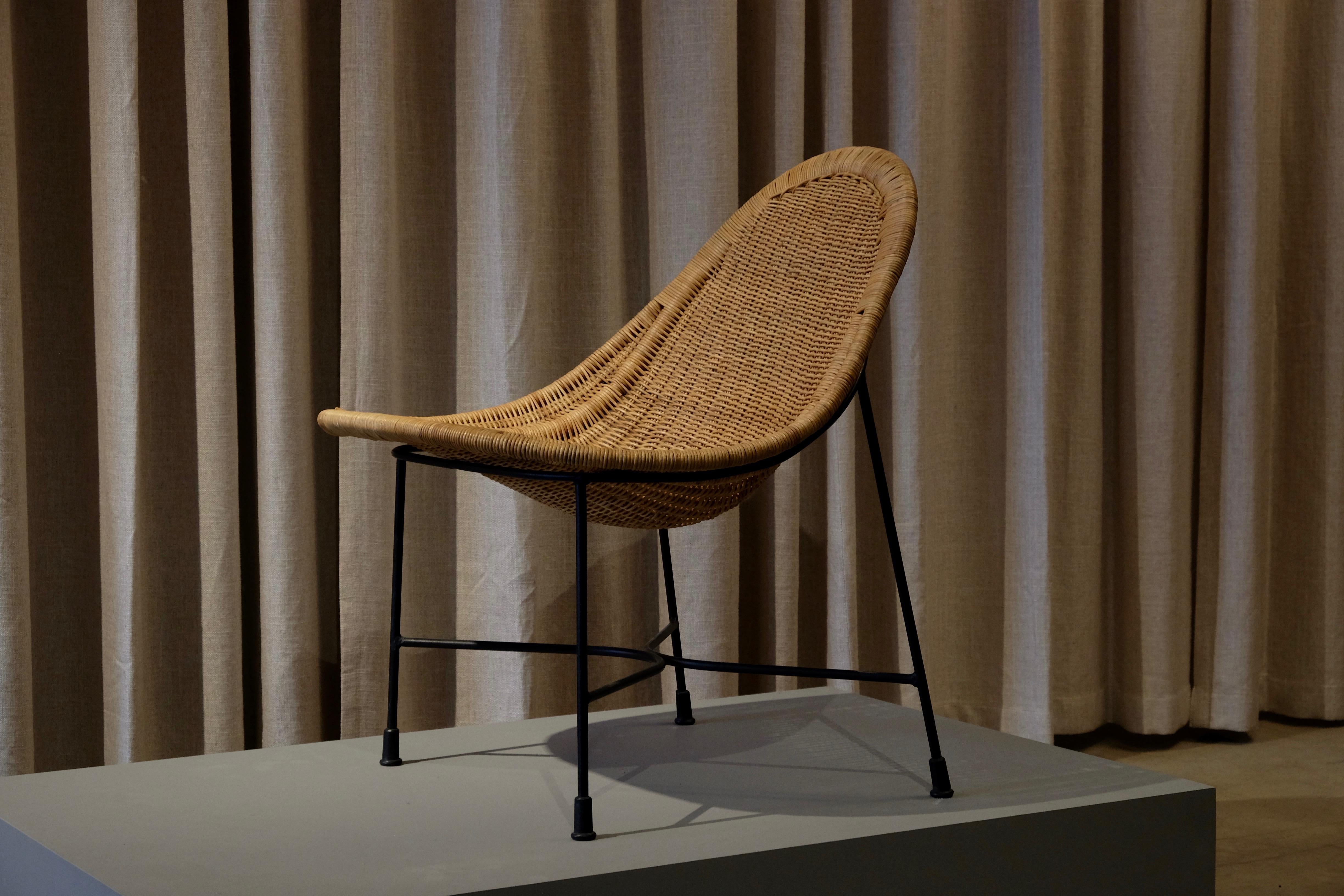 Kerstin Hörlin-Holmquist Easy Chair Model 