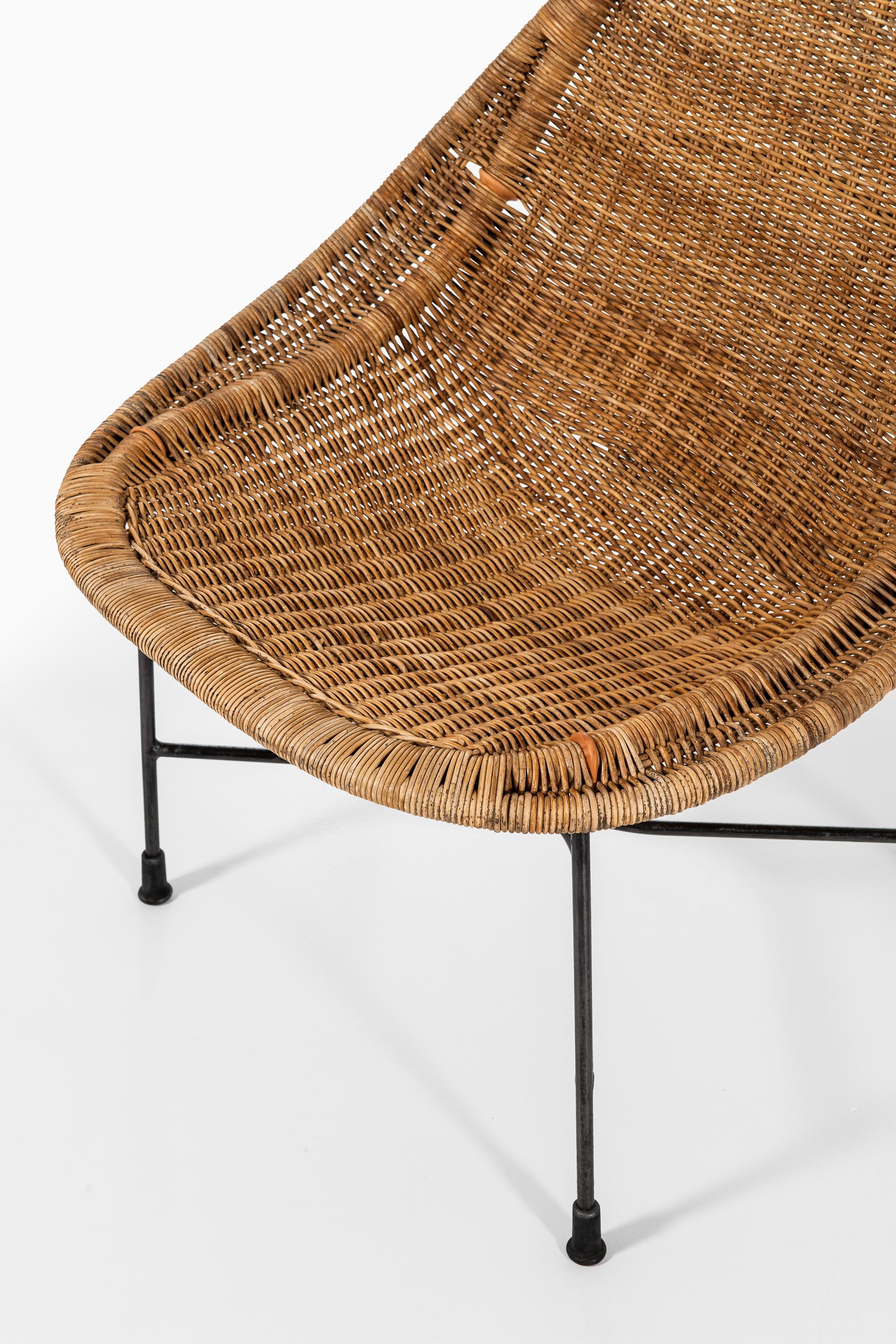 Scandinave moderne Kerstin Hörlin-Holmquist Easy Chairs Modèle Lilla Kraal Produit par Nk en Suède en vente