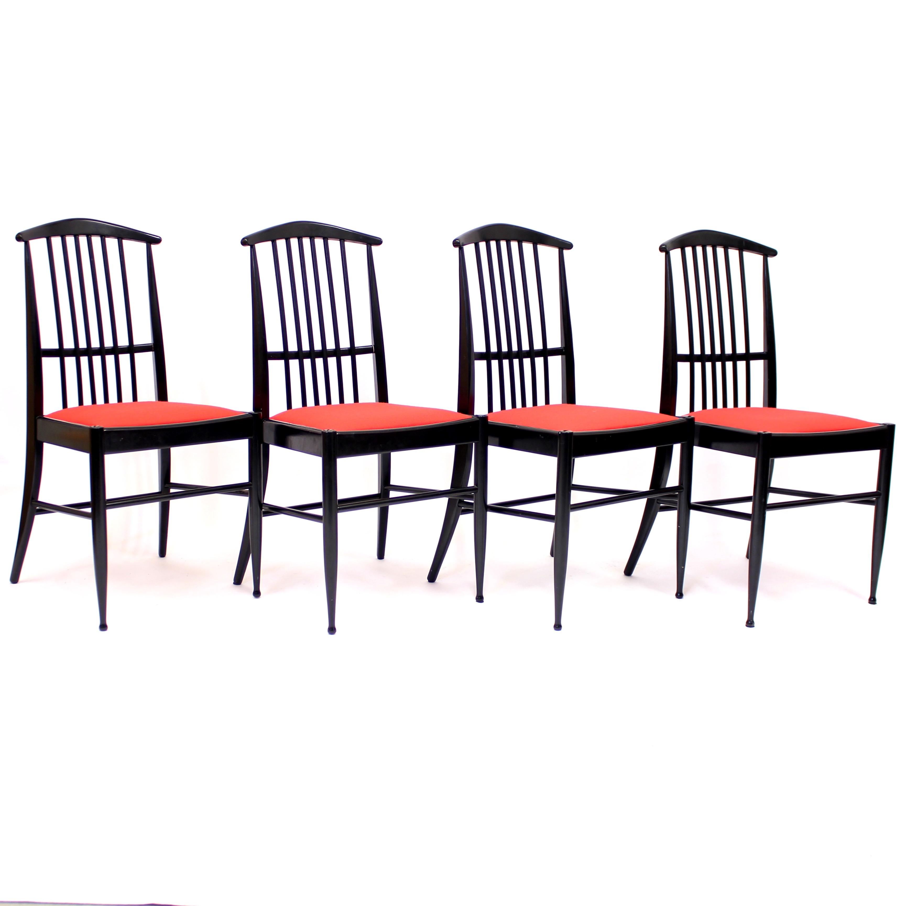 Late 20th Century Kerstin Hörlin-Holmquist, set of 4 Charlotte dining chairs, ASKO, 1970s For Sale
