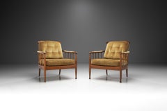 Fauteuils "Skrindan" de Kerstin Hörlin-Holmquist, Suède, années 1960