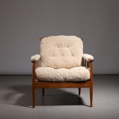 Kerstin Hörlin-Homquist Sillón 'Skrindan' de piel de oveja clara, años 60