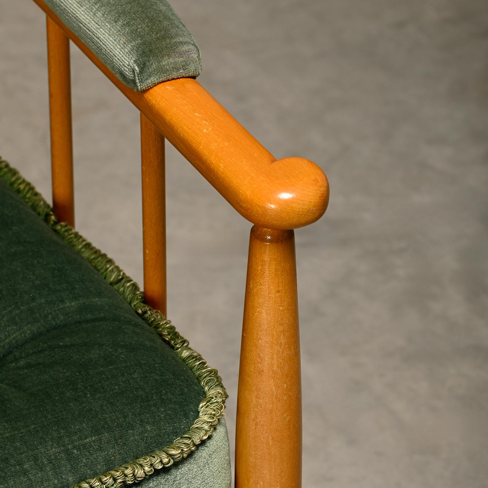 Kerstin Hörlin-Homquist Skrindan Armchairs in Beech and Green Velvet, Sweden For Sale 11