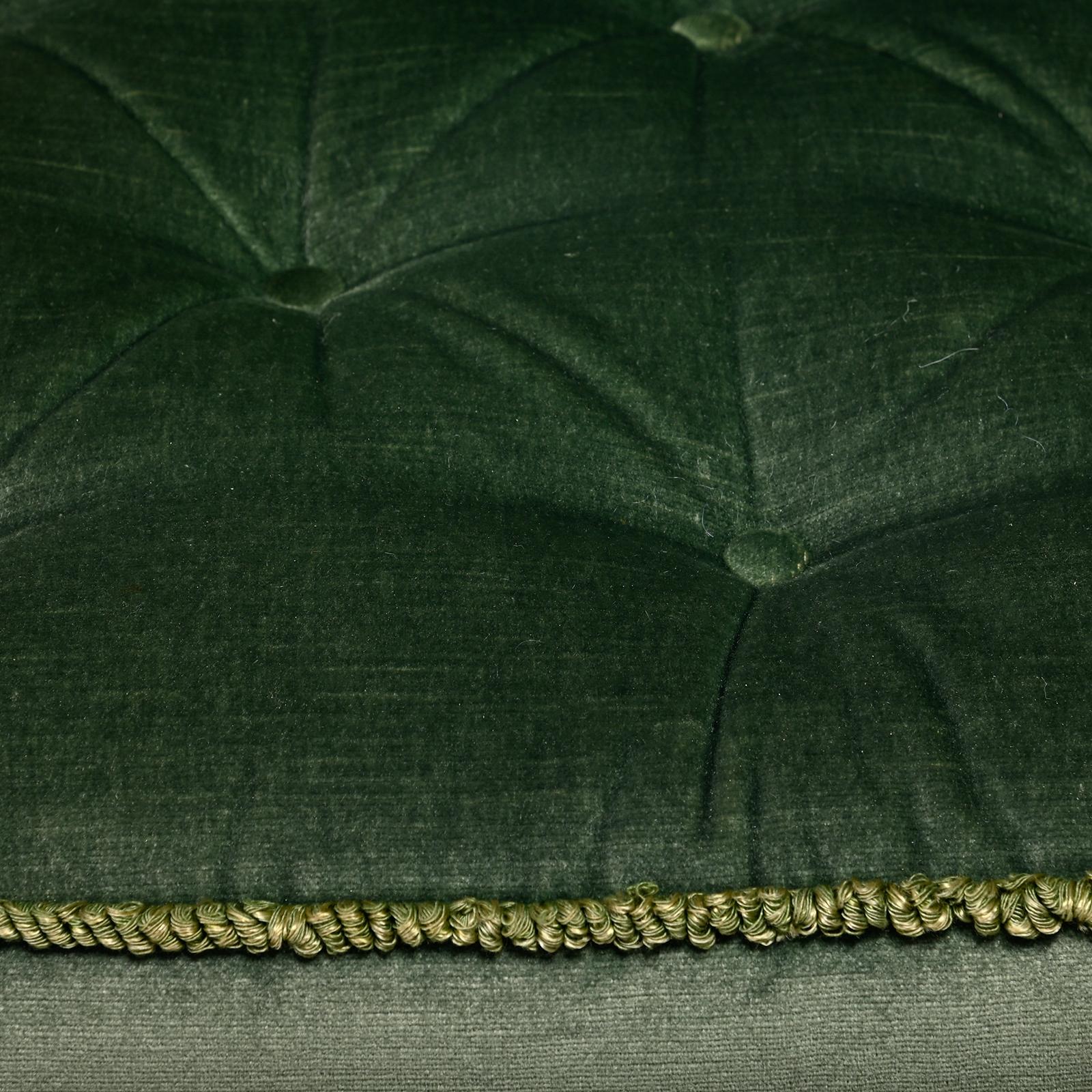Kerstin Hörlin-Homquist Skrindan Armchairs in Beech and Green Velvet, Sweden For Sale 12