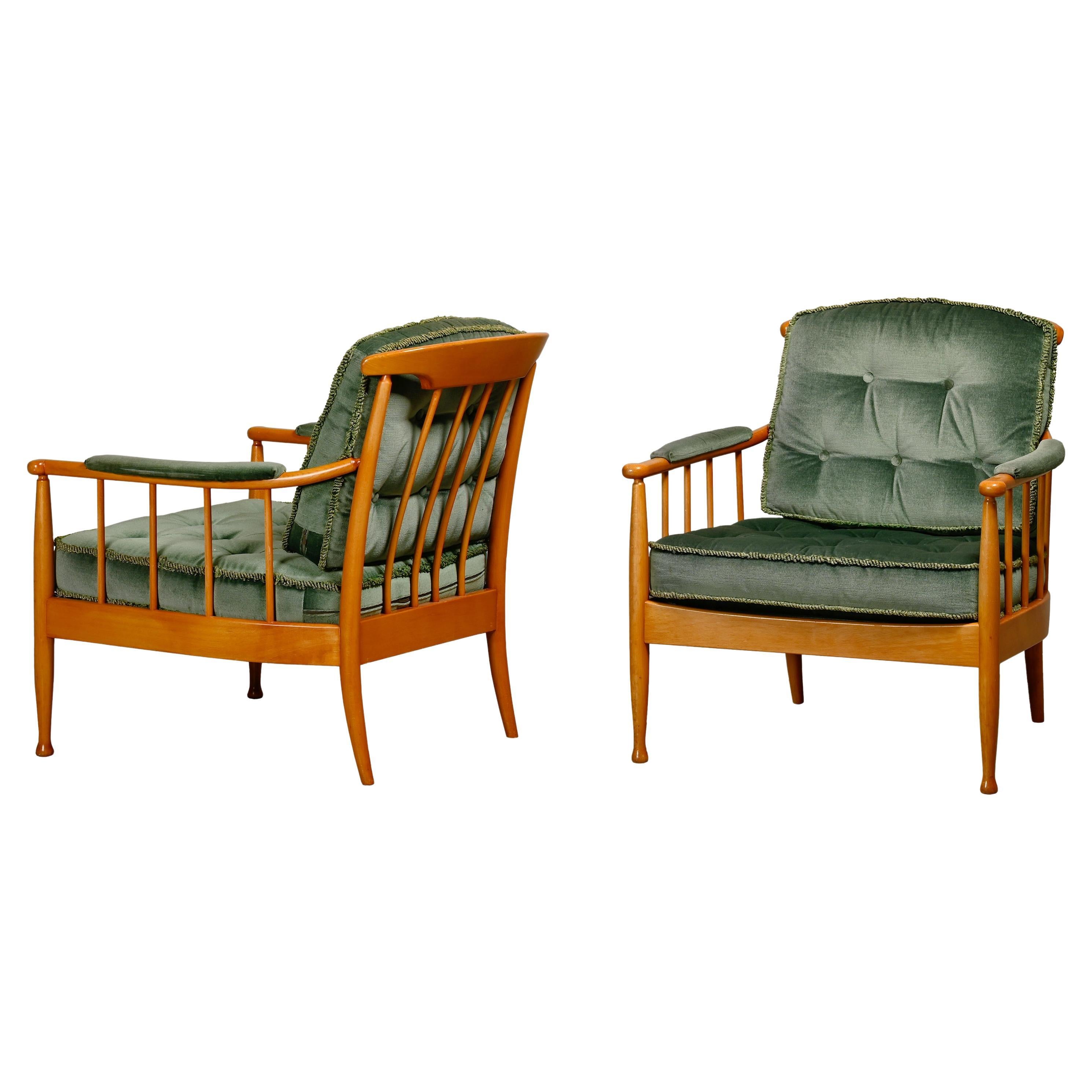 Fauteuils Skrindan de Kerstin Hörlin-Homquist en hêtre et velours vert, Suède
