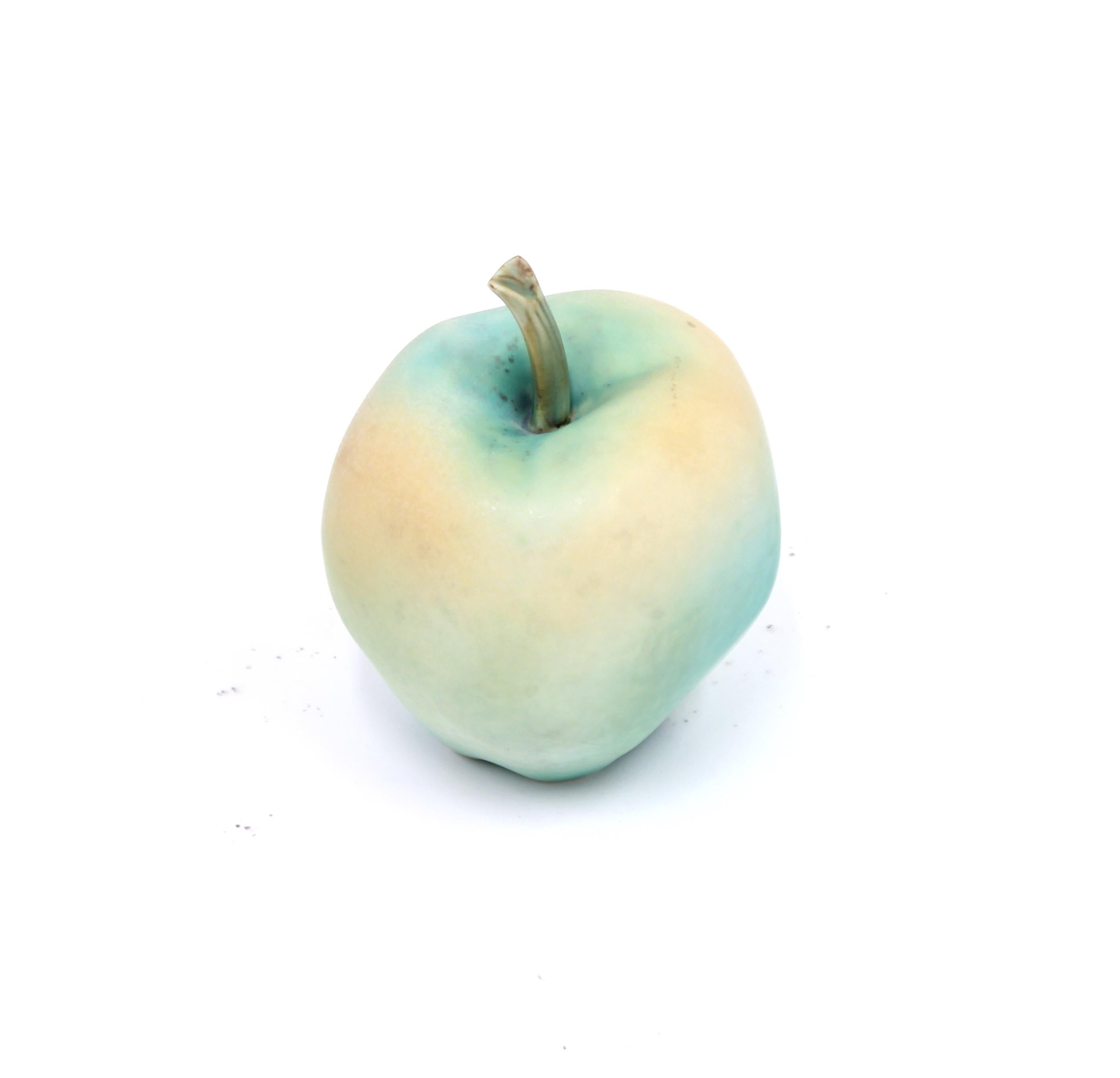 Swedish Kerstin Hörnlund, Ceramic Apple for Rörstrand, 1960s