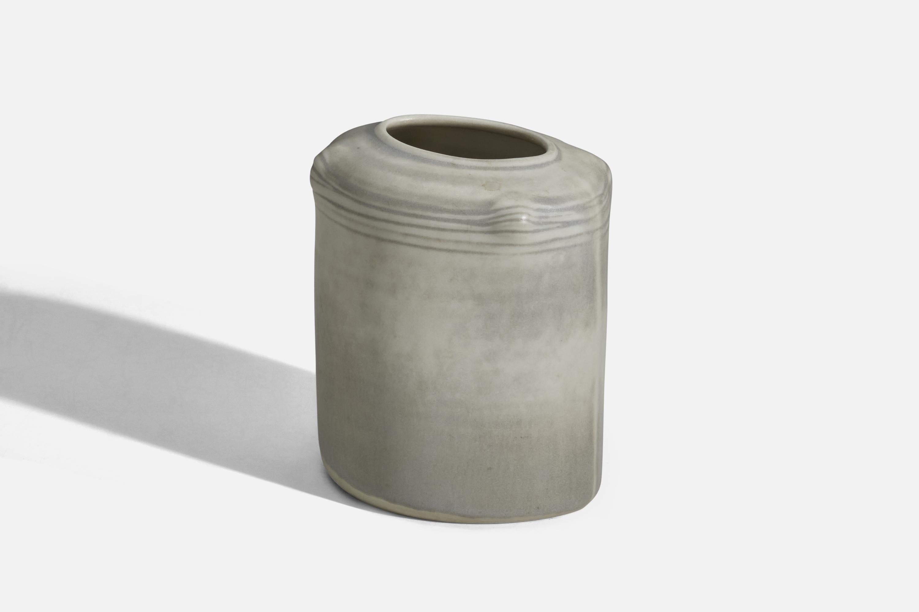Scandinavian Modern Kerstin Hörnlund, Vase, Grey Glazed Stoneware, Rörstrand, Sweden, 1960s