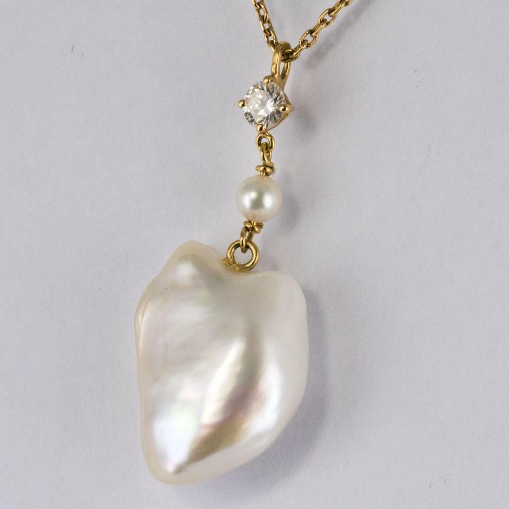 Keshi Natural Pearl Diamond Gold Pendant Necklace For Sale 3