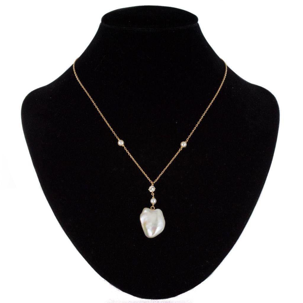 Brilliant Cut Keshi Natural Pearl Diamond Gold Pendant Necklace For Sale
