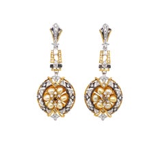 Tropfenohrringe aus 18 Karat Gold mit Keshi-Perlen und Diamanten