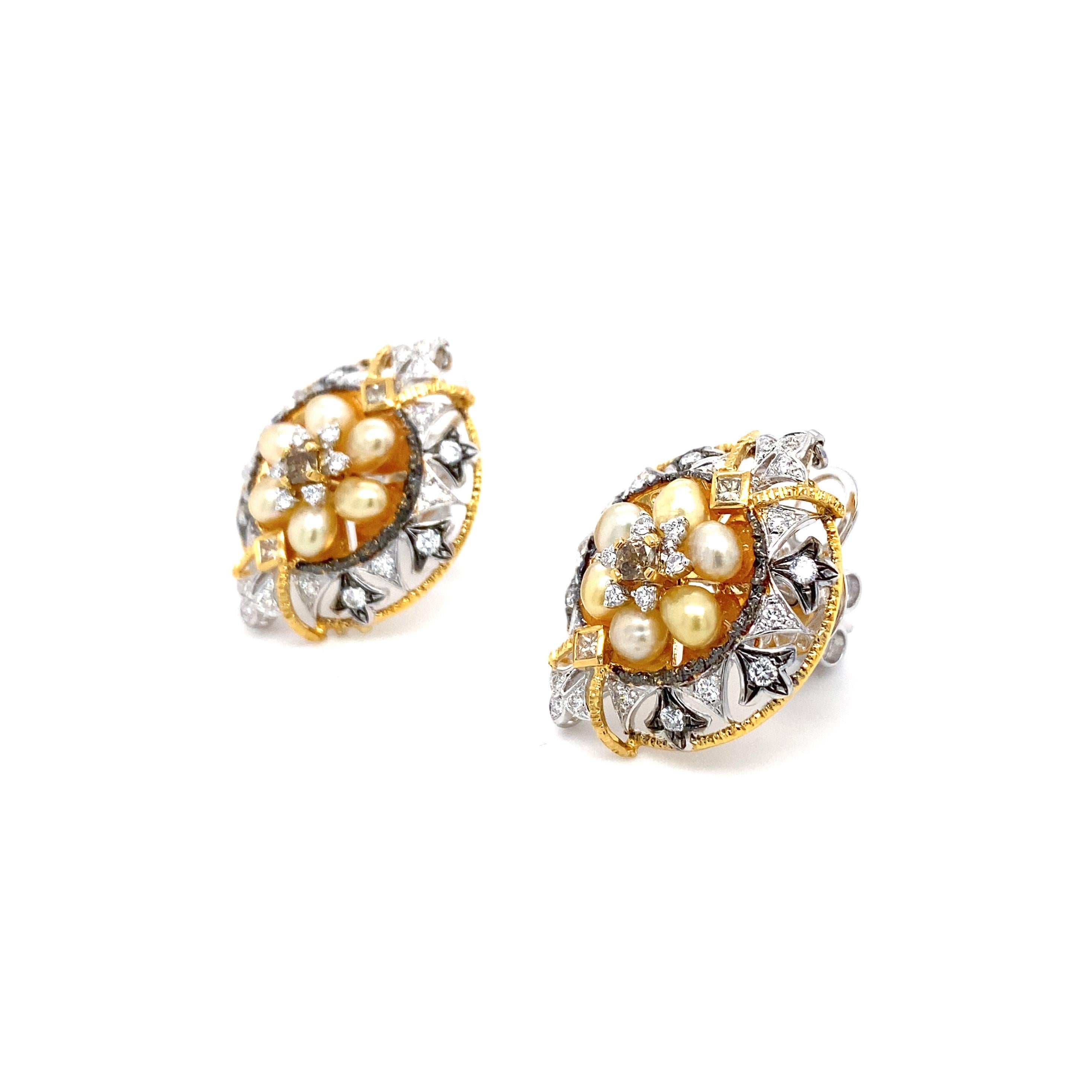 Keshi Pearl and Diamond Drop Earrings in 18 Karat Gold In New Condition For Sale In Hong Kong, HK