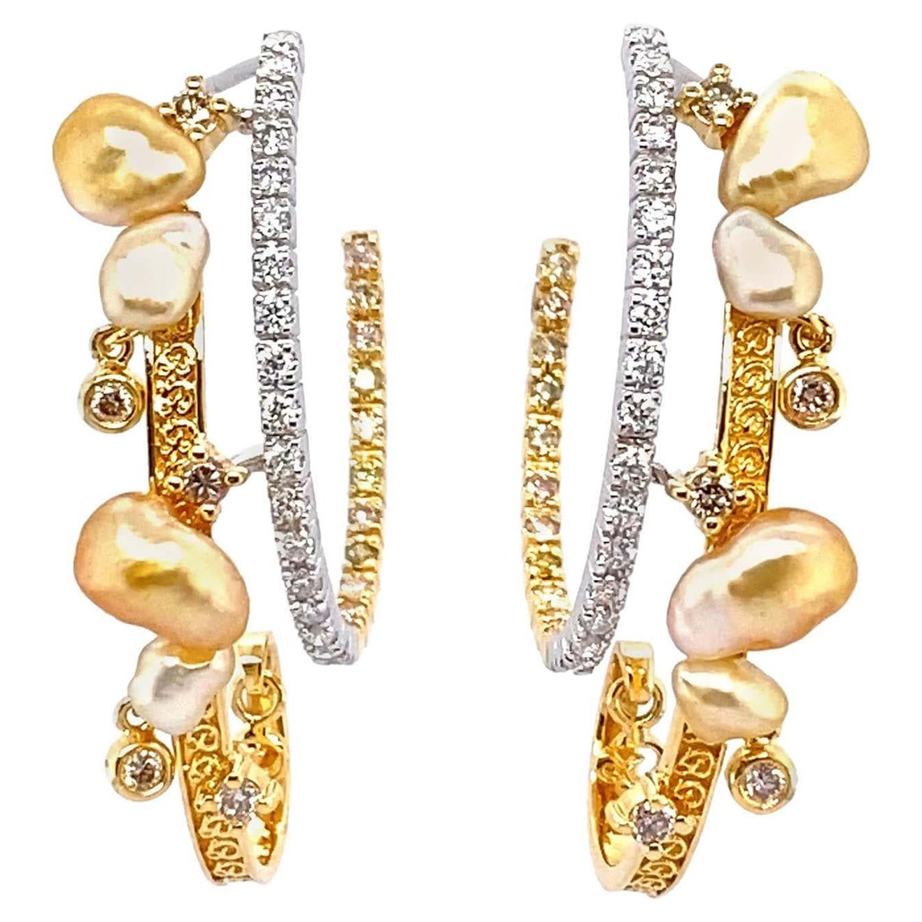 Boucles d'oreilles Keshi en or 18 carats avec perles et diamants en vente