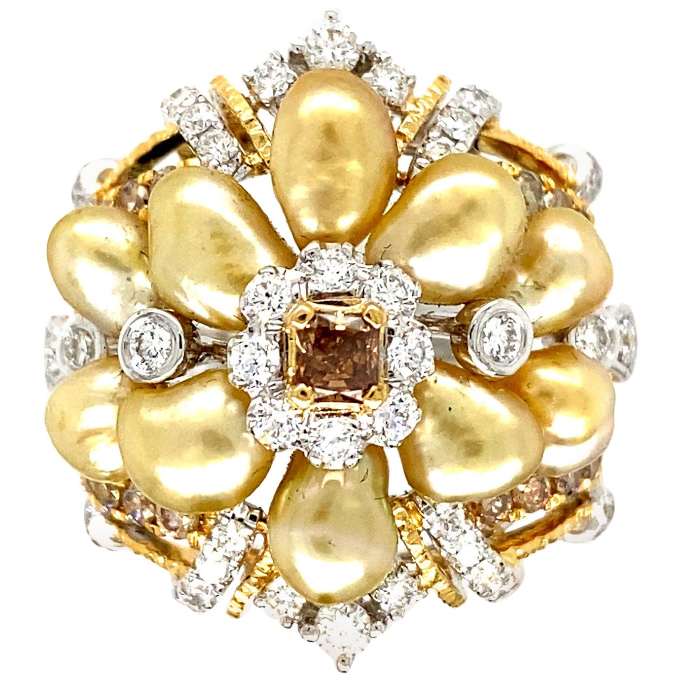 Keshi Pearl and Diamonds Ring in 18 Karat Gold