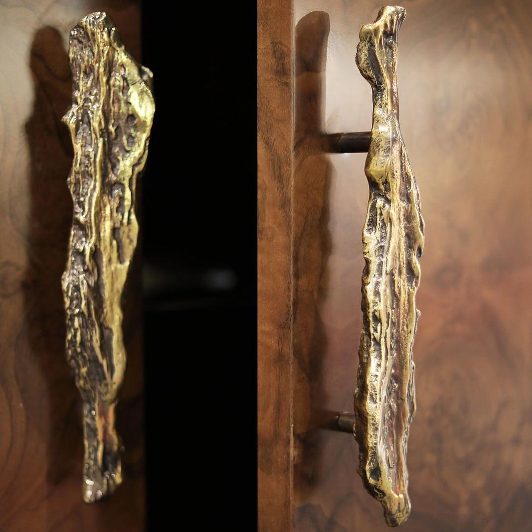 XXI secolo e contemporaneo Tiro per la porta Kesya in vendita