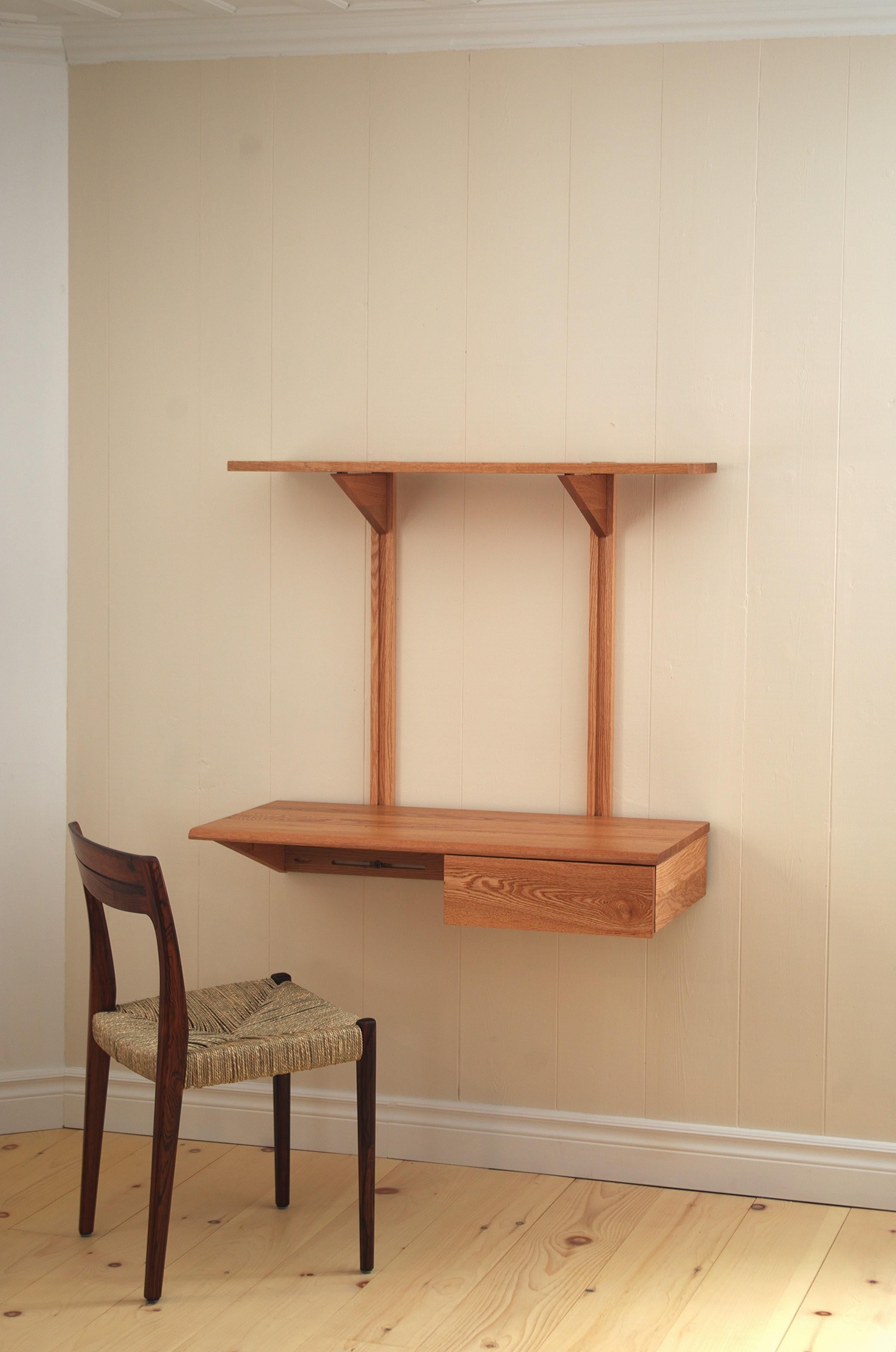 KETCH Floating desk 36