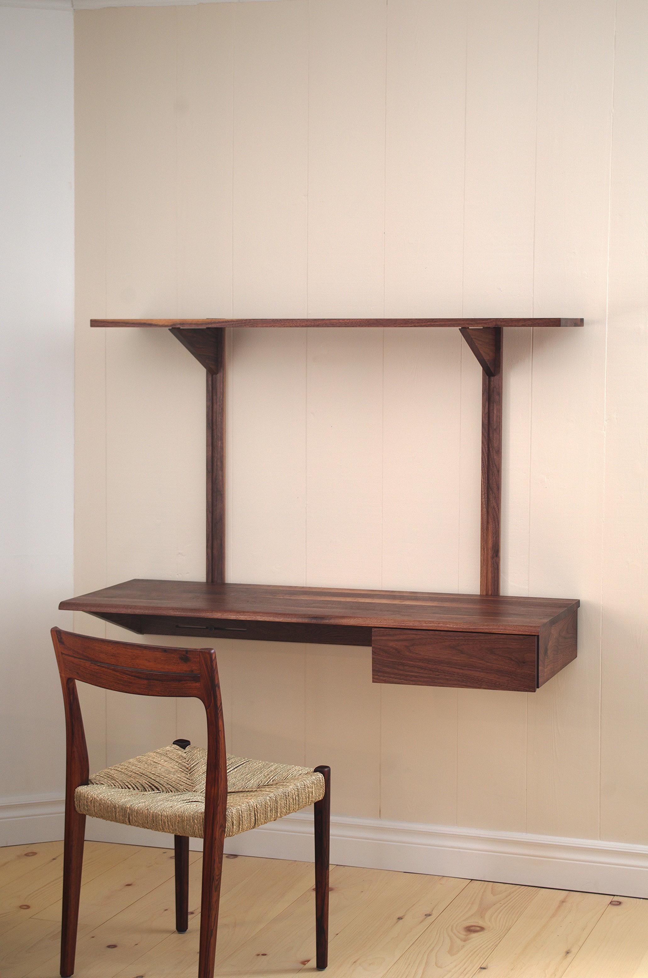 Hardwood KETCH Floating desk - Handcrafted by Le Tenon & la Mortaise For Sale