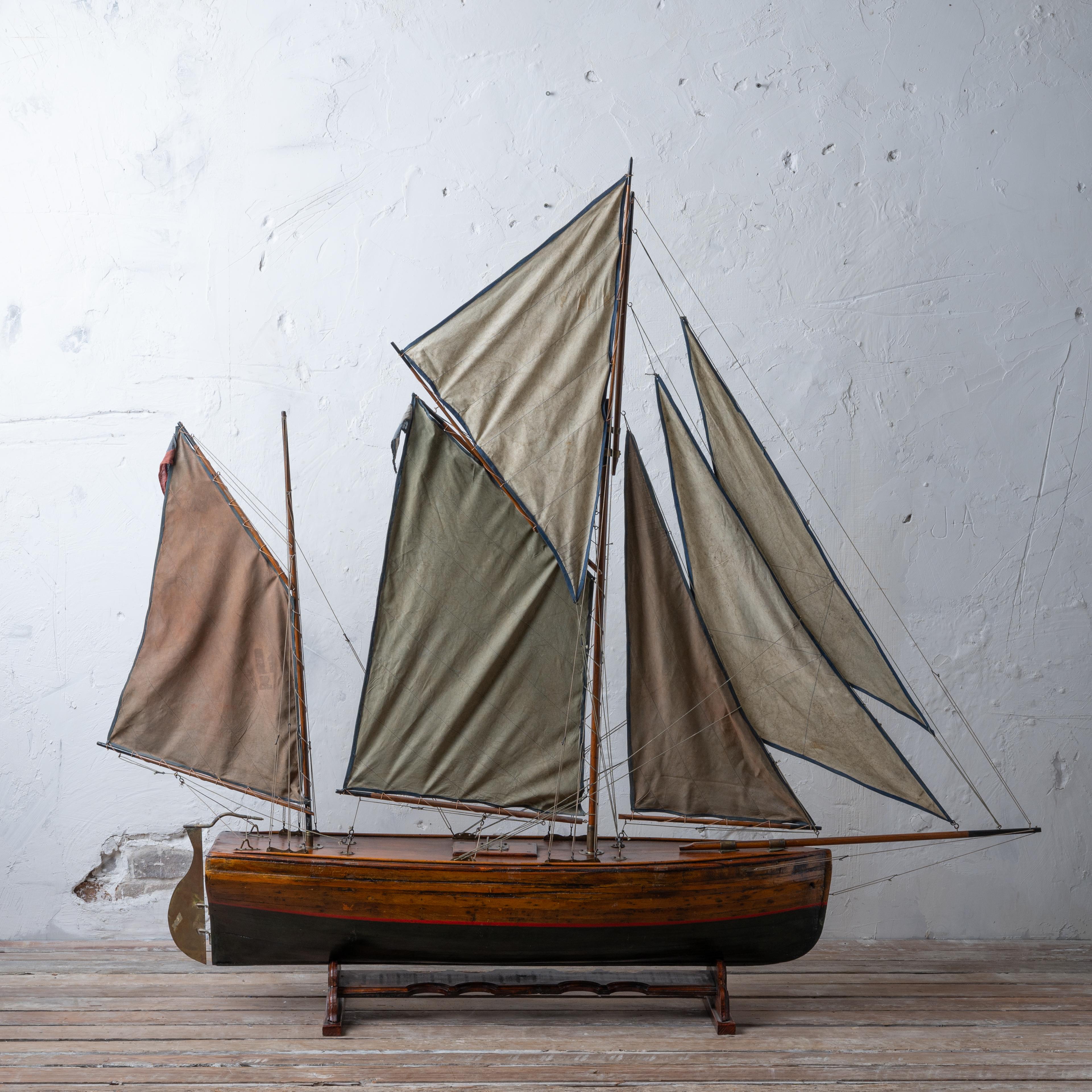 Ketch Pond Yacht, c.1900 For Sale 5