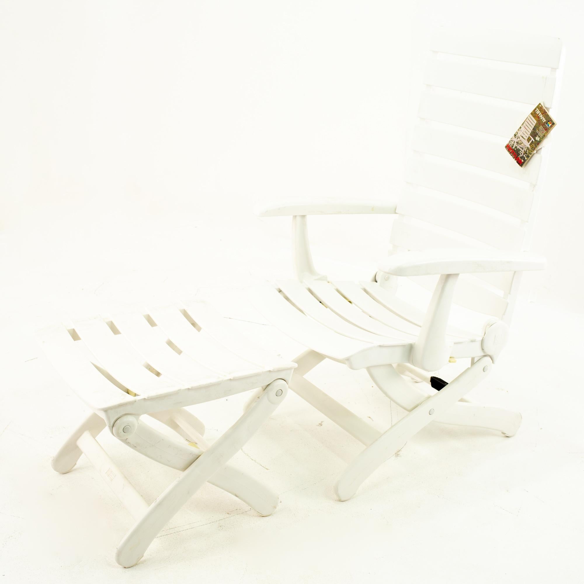 Mid-Century Modern Kettler West Germany Plastic Adjustable Lounge Chairs with Ottomans, Pair