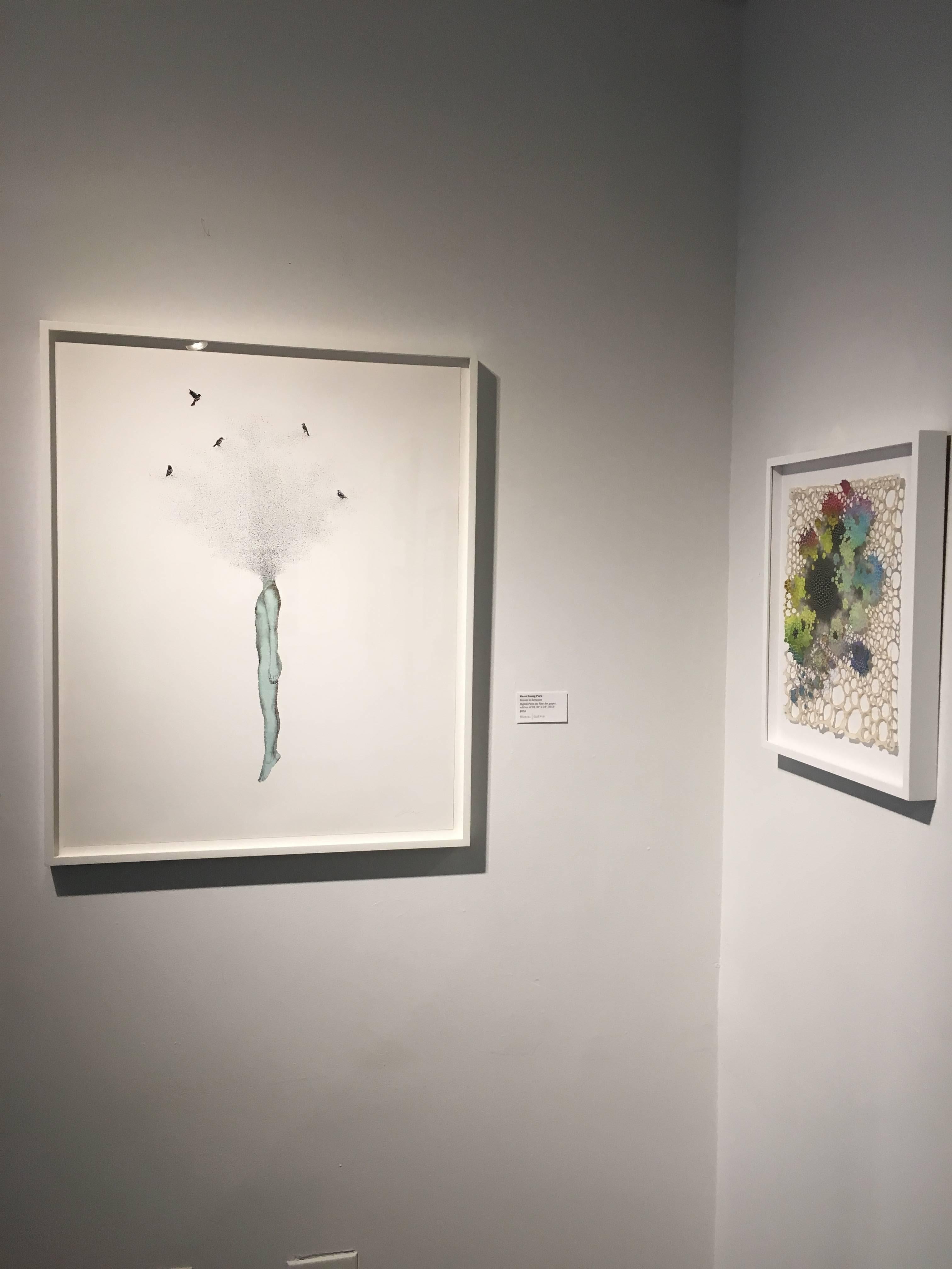 Dream In Between- impresión de cuerpo femenino en color azul con pájaros - Print de Keun Young Park