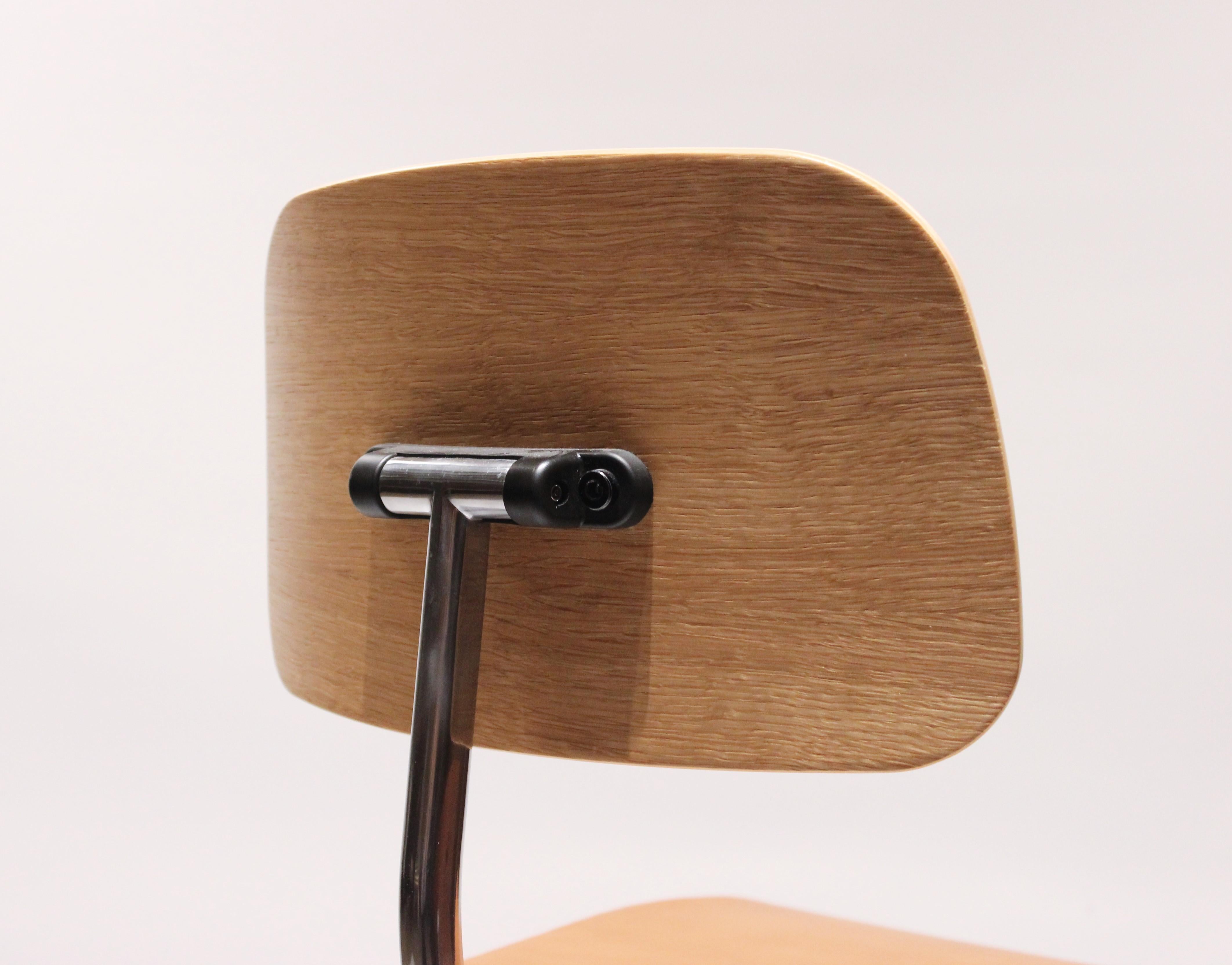 20th Century KEVI 2533 Office Chair in Oak by Jørgen Rasmussen and Engelbrechts, 2017