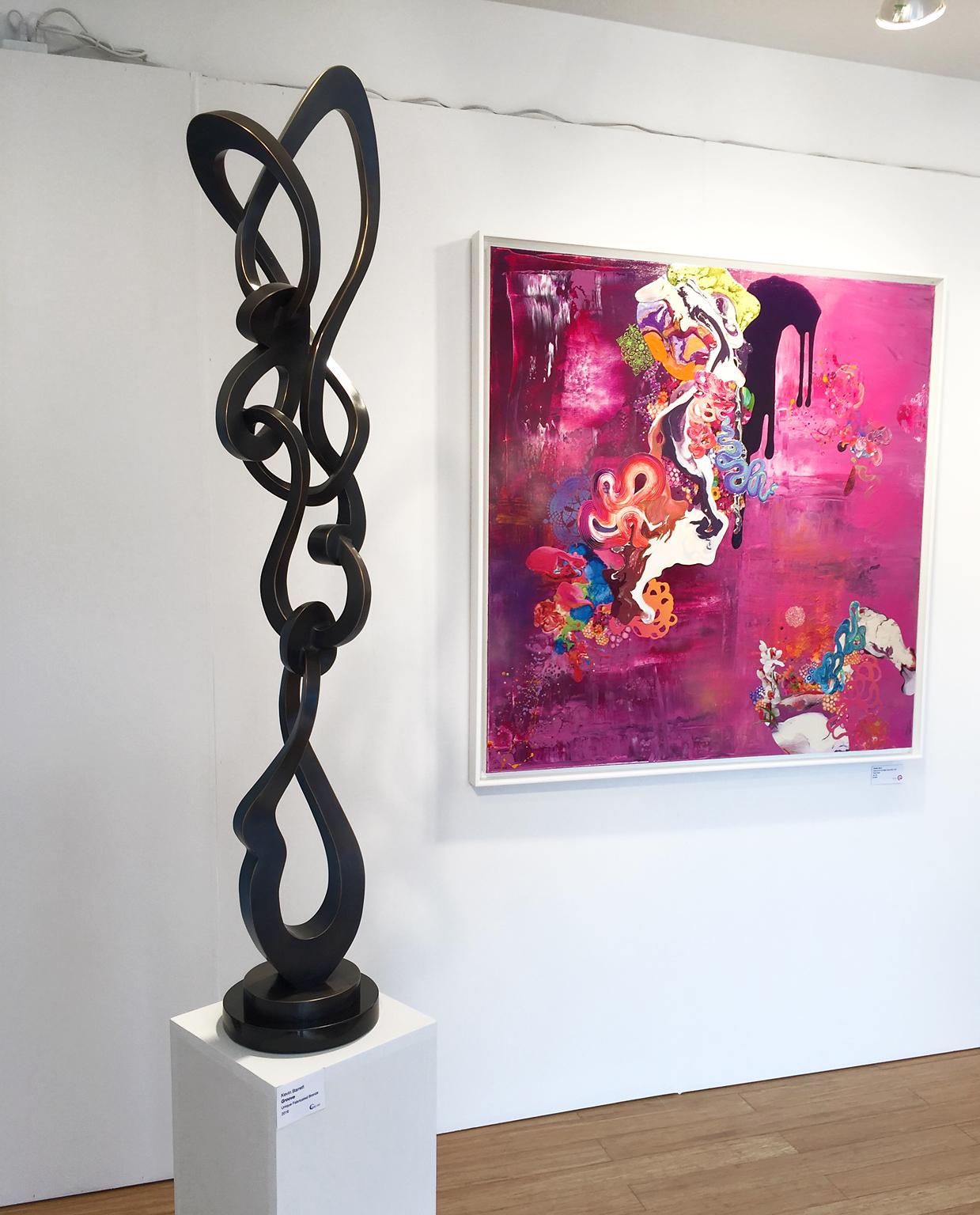 Scultura astratta in metallo di Kevin Barrett 